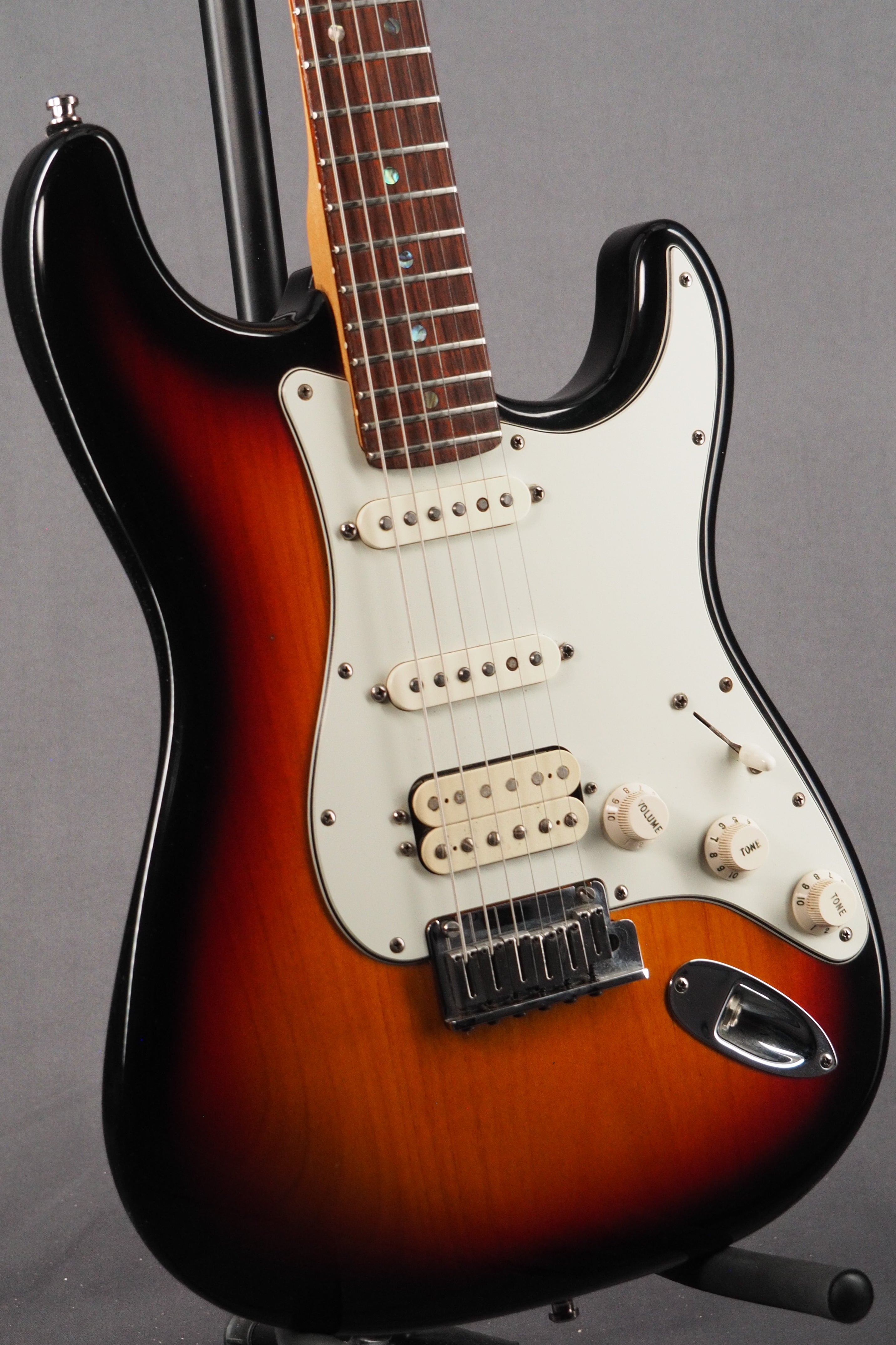 1998 American Standard Stratocaster HSS - 3-Tone Sunburst