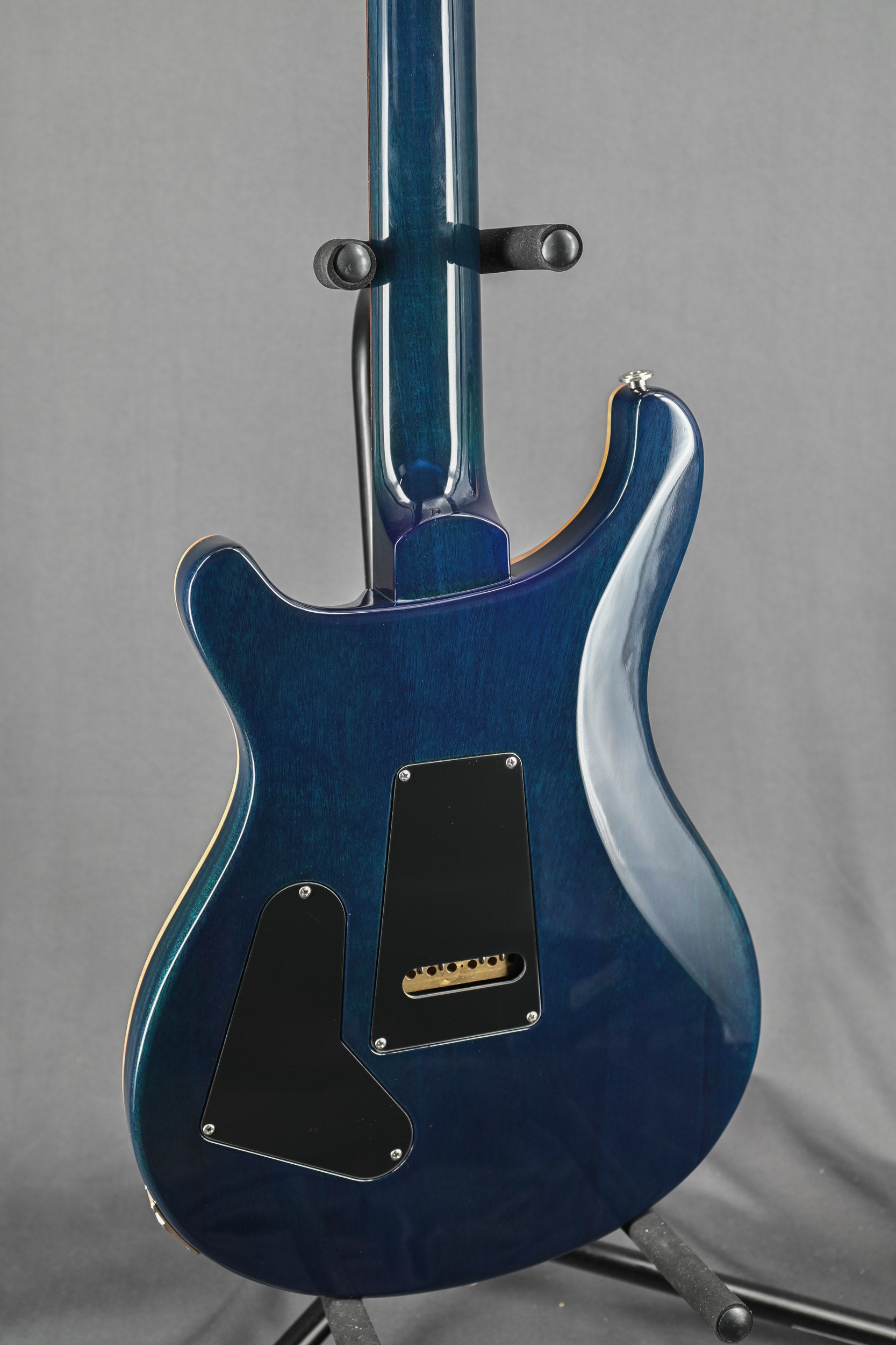 2013 Custom 24 “10 Top” - Makena Blue Burst