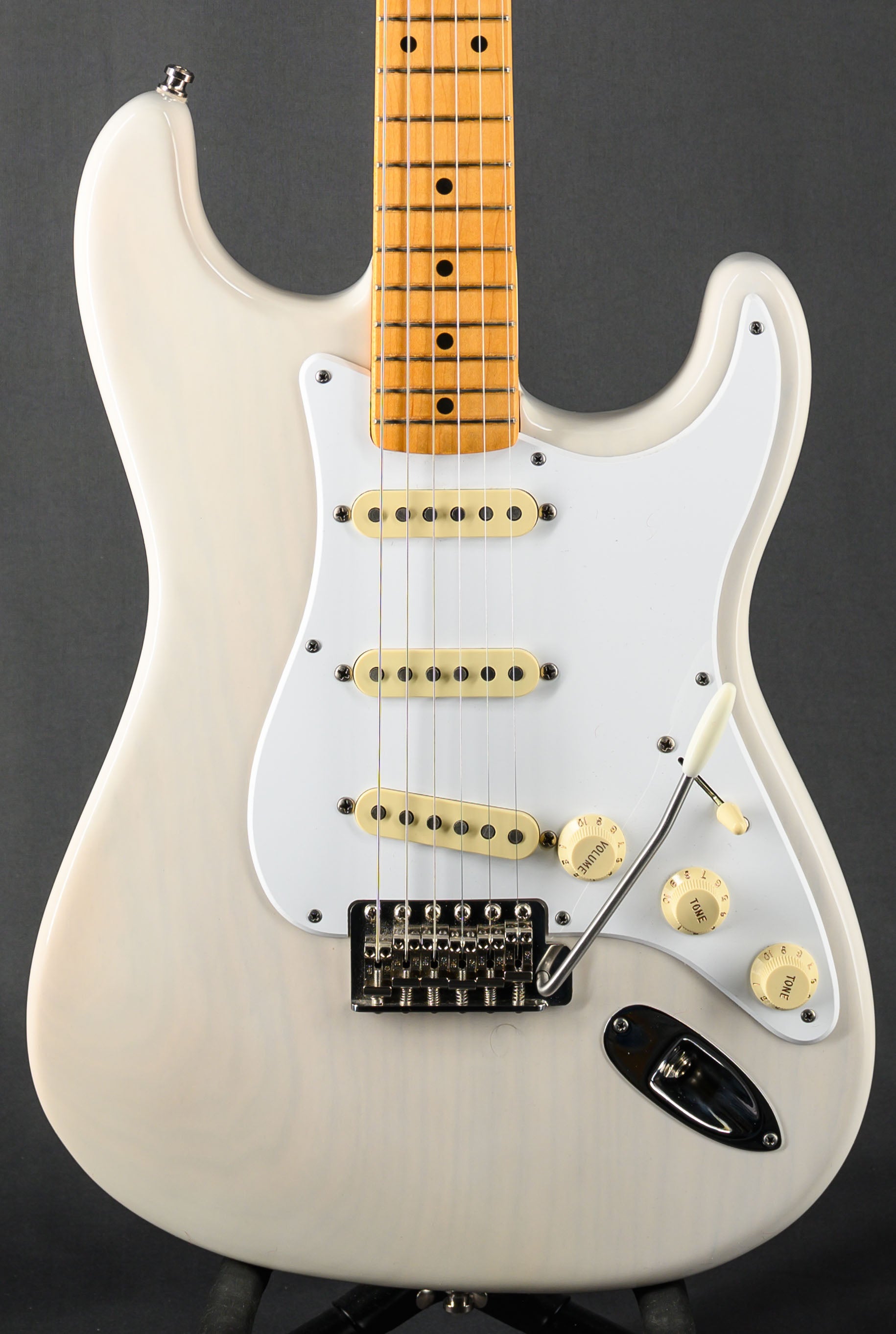 American Original '50s Stratocaster - White Blonde