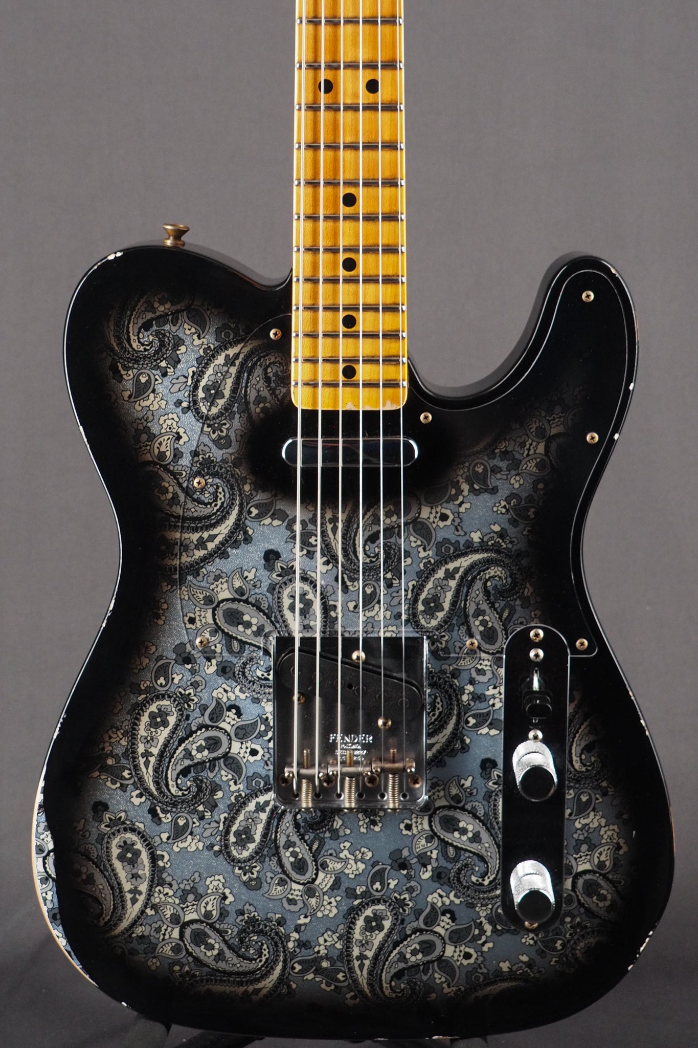 '68 Limited-Edition Black Paisley Telecaster Relic