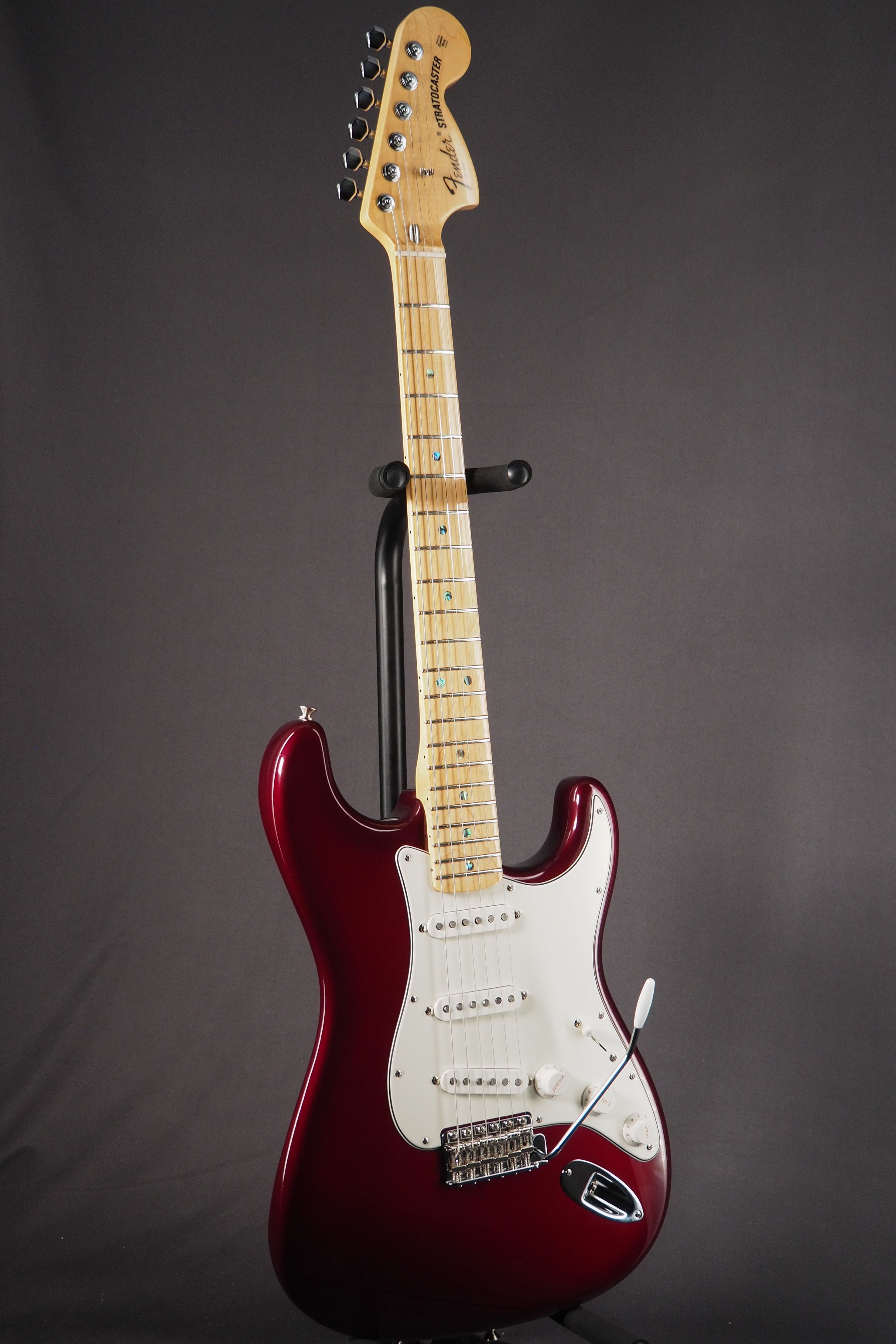 Robin Trower Signature Stratocaster - Metalic Wine Red