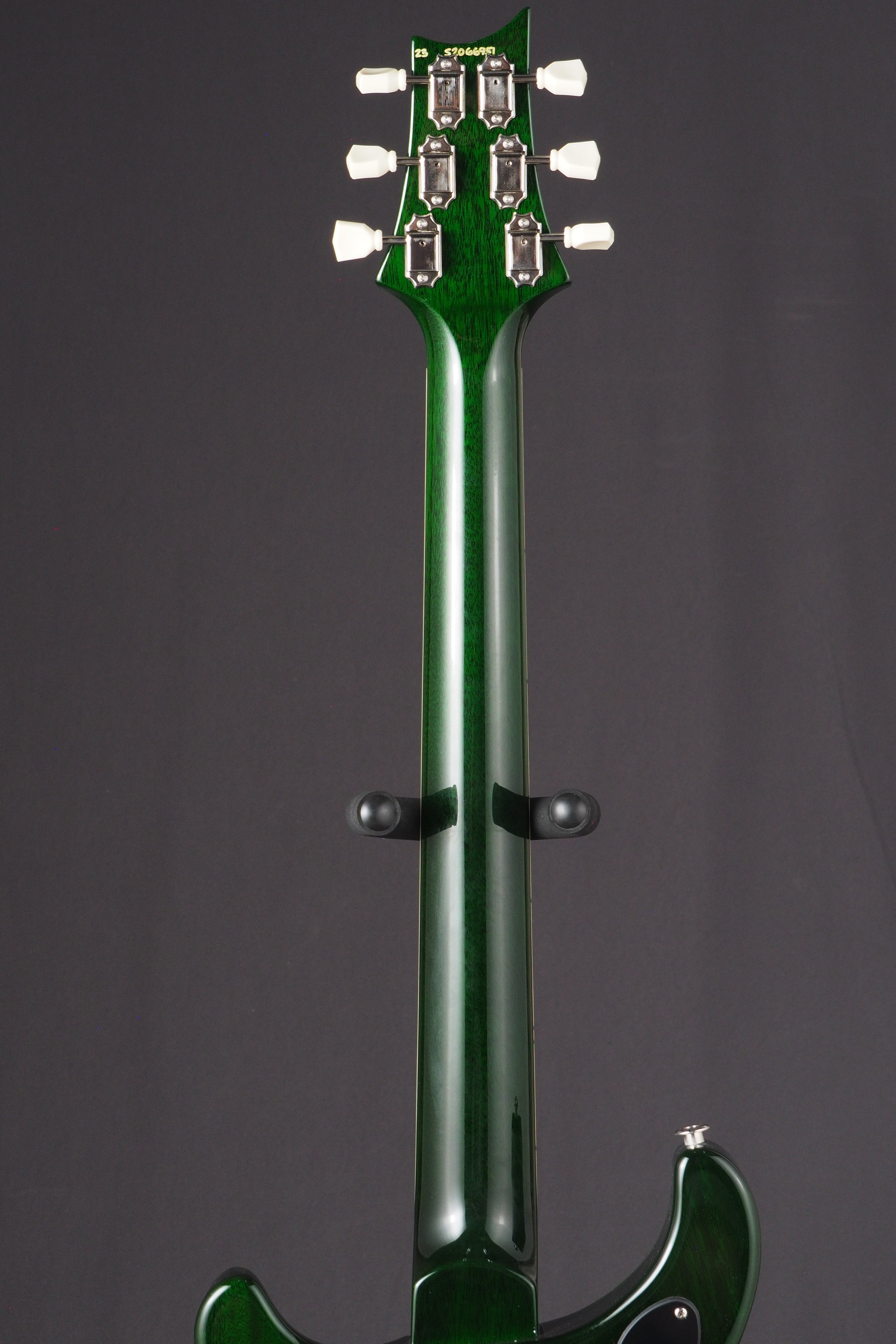 S2 McCarty 594 - Eriza Verde