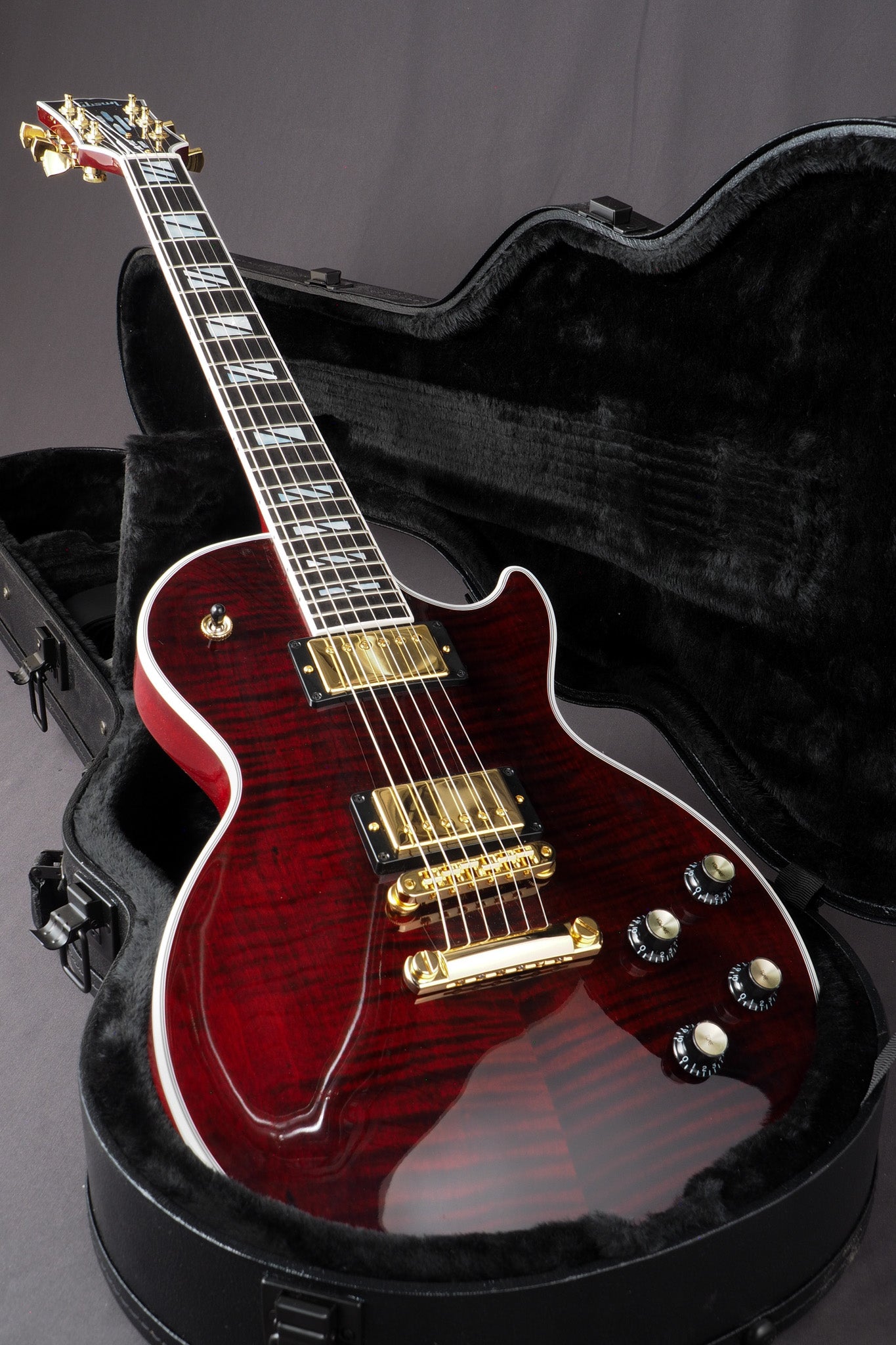 Les Paul Supreme - Wine Red