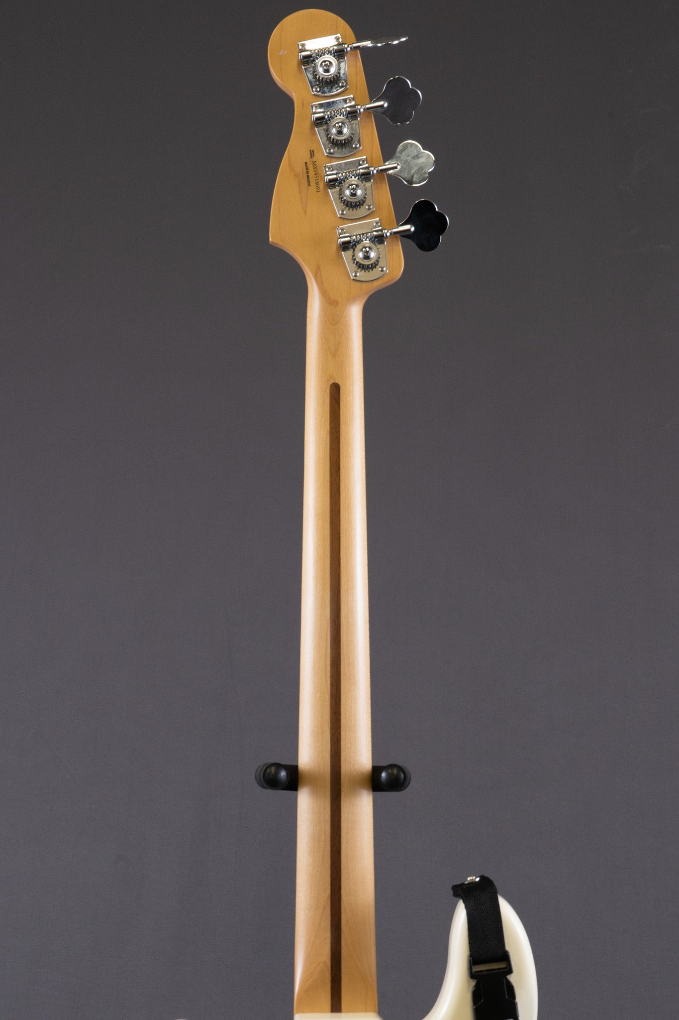 Partscaster Precision Bass - White