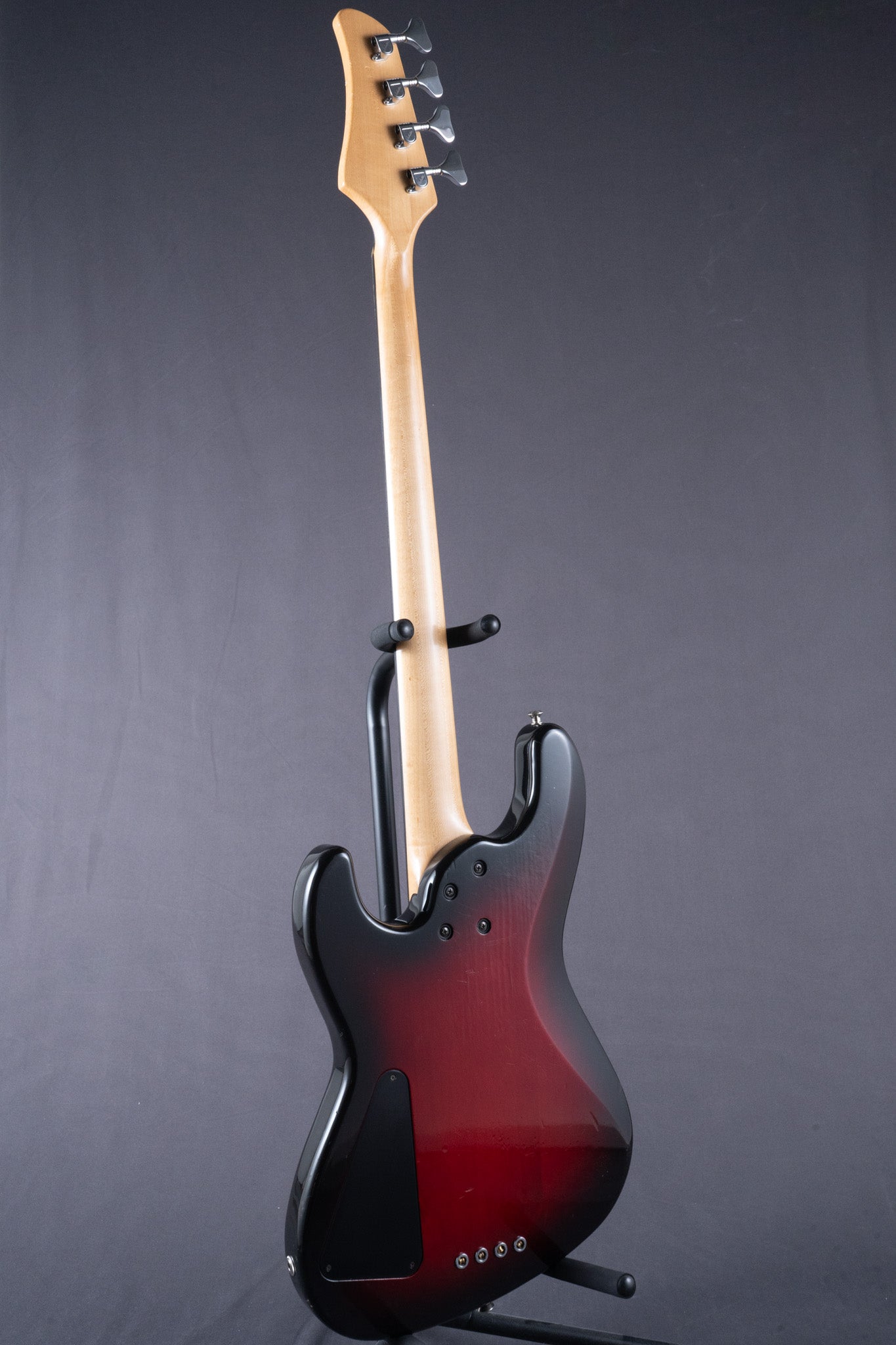 Fretless Cruise Bass - Red Burst