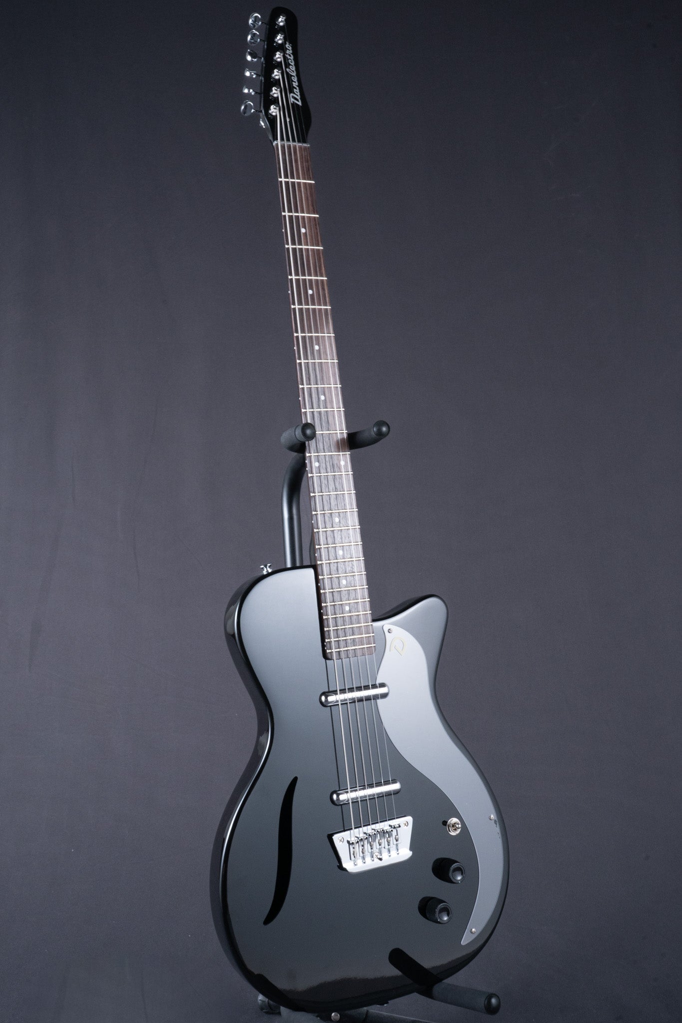 Vintage Baritone - Black