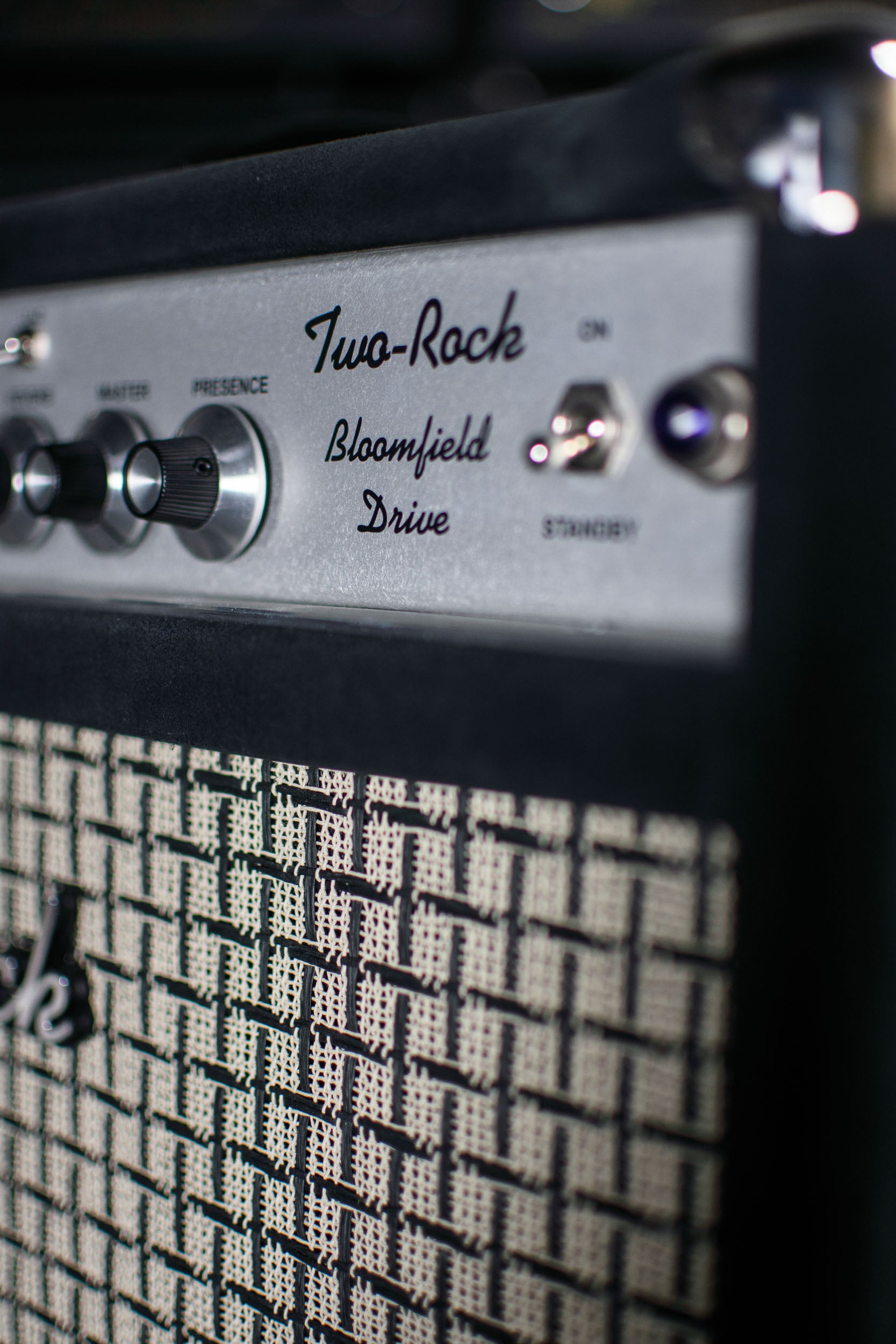 Bloomfield Drive Head and 2x12 Cabinet Black Suede