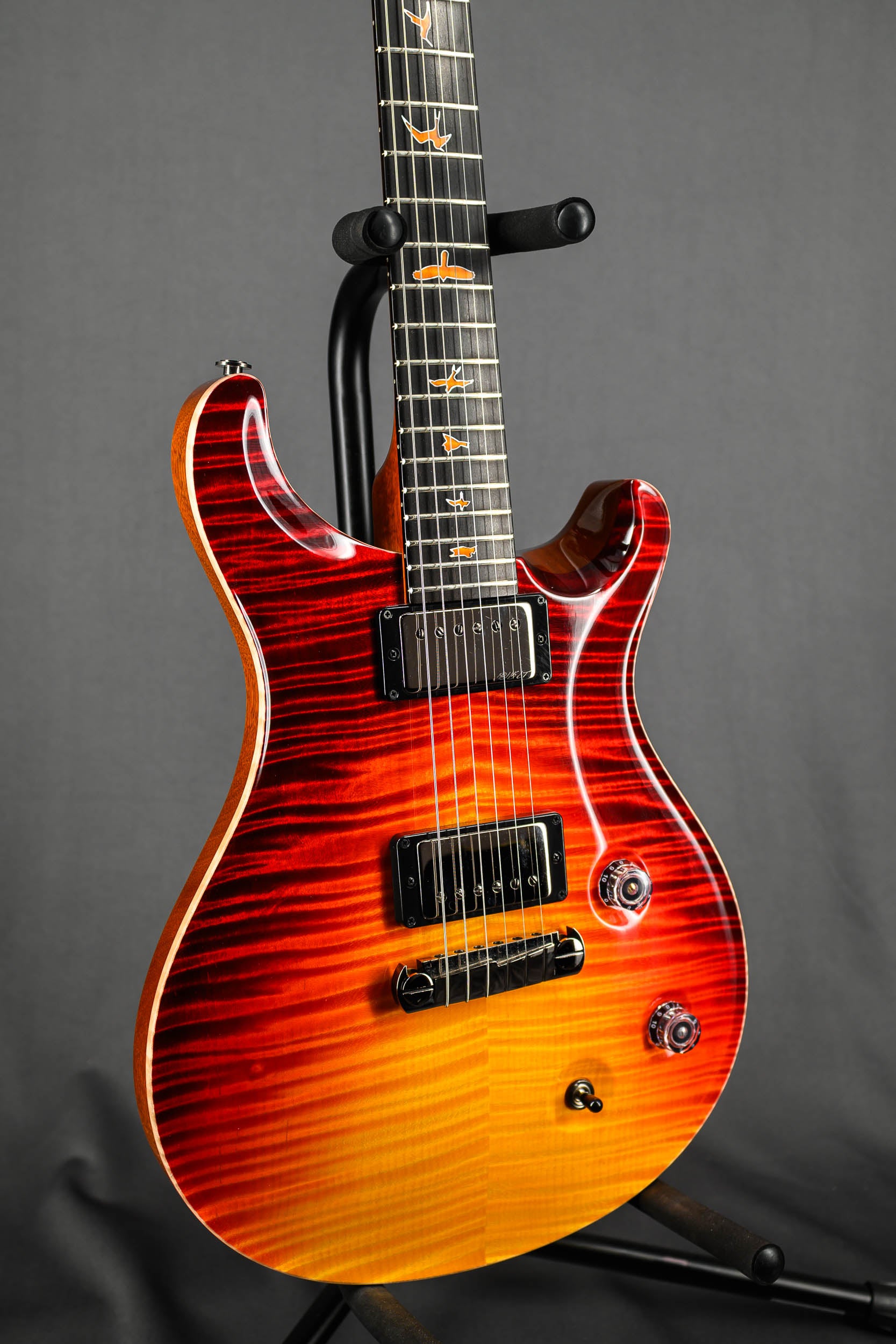 Signature Private Stock #8752 McCarty - Dragon's Breath