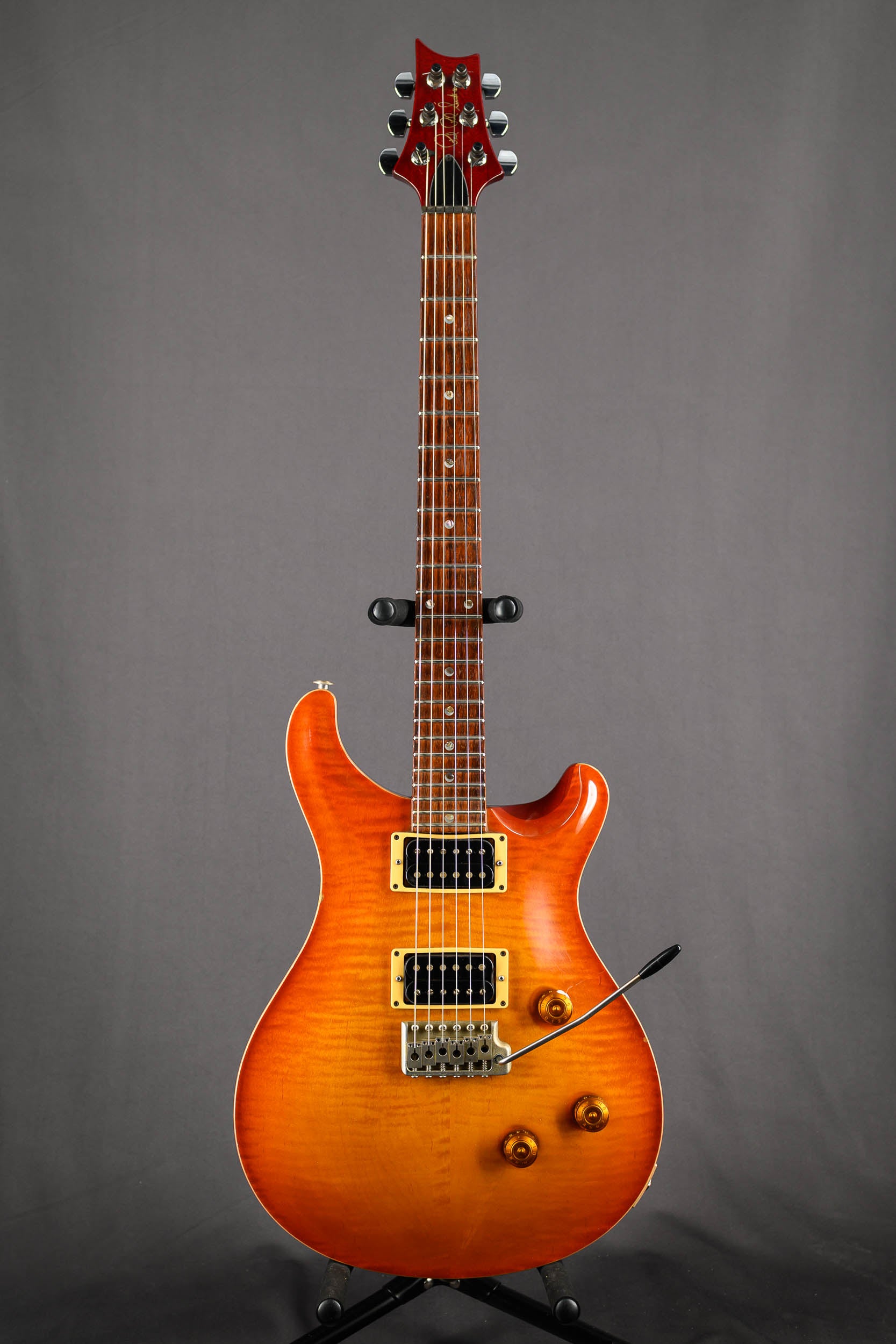 1997 Custom 24 - Amber Burst Moon Inlay