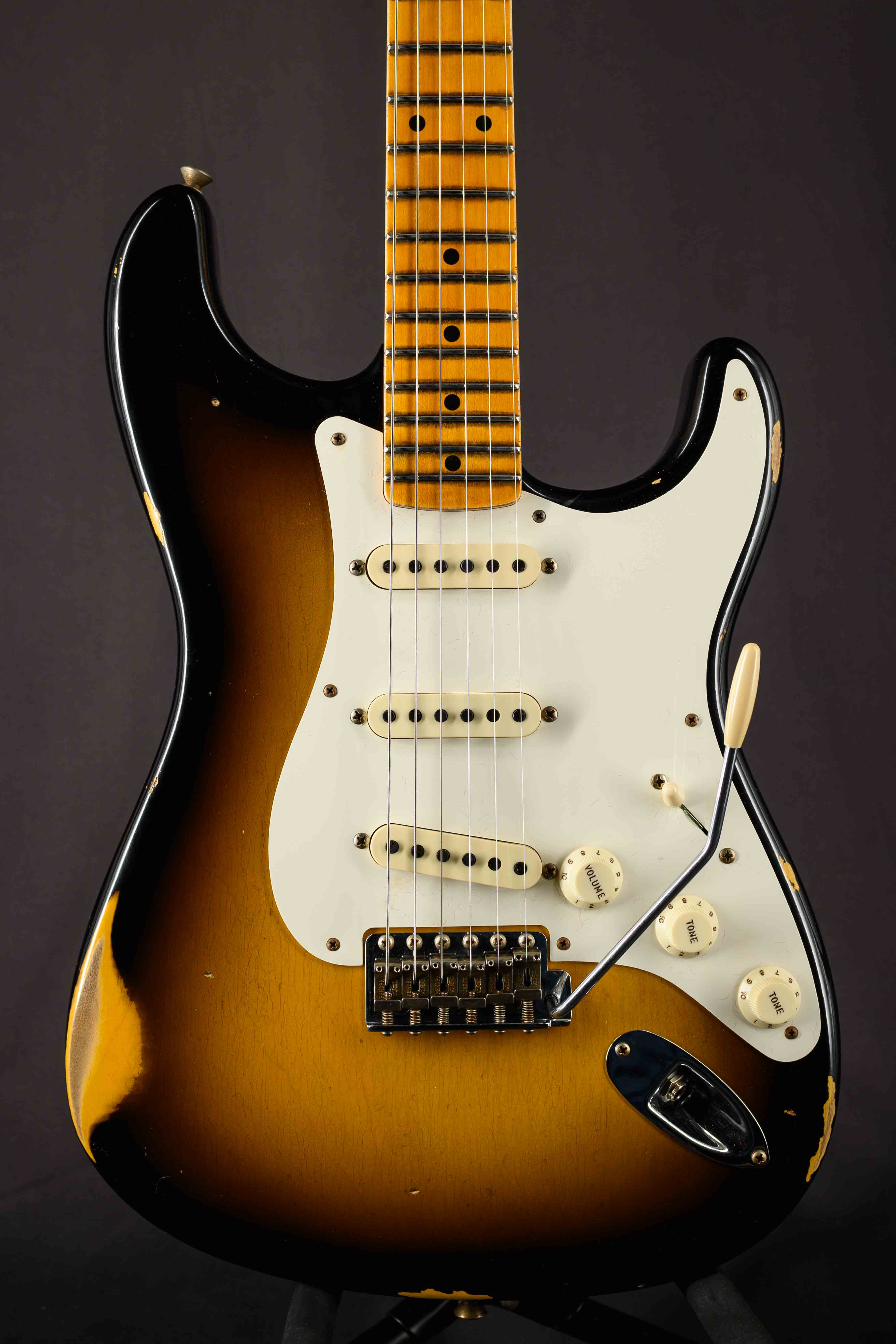 '57 Stratocaster Relic Tremolo - 3-Tone Sunburst