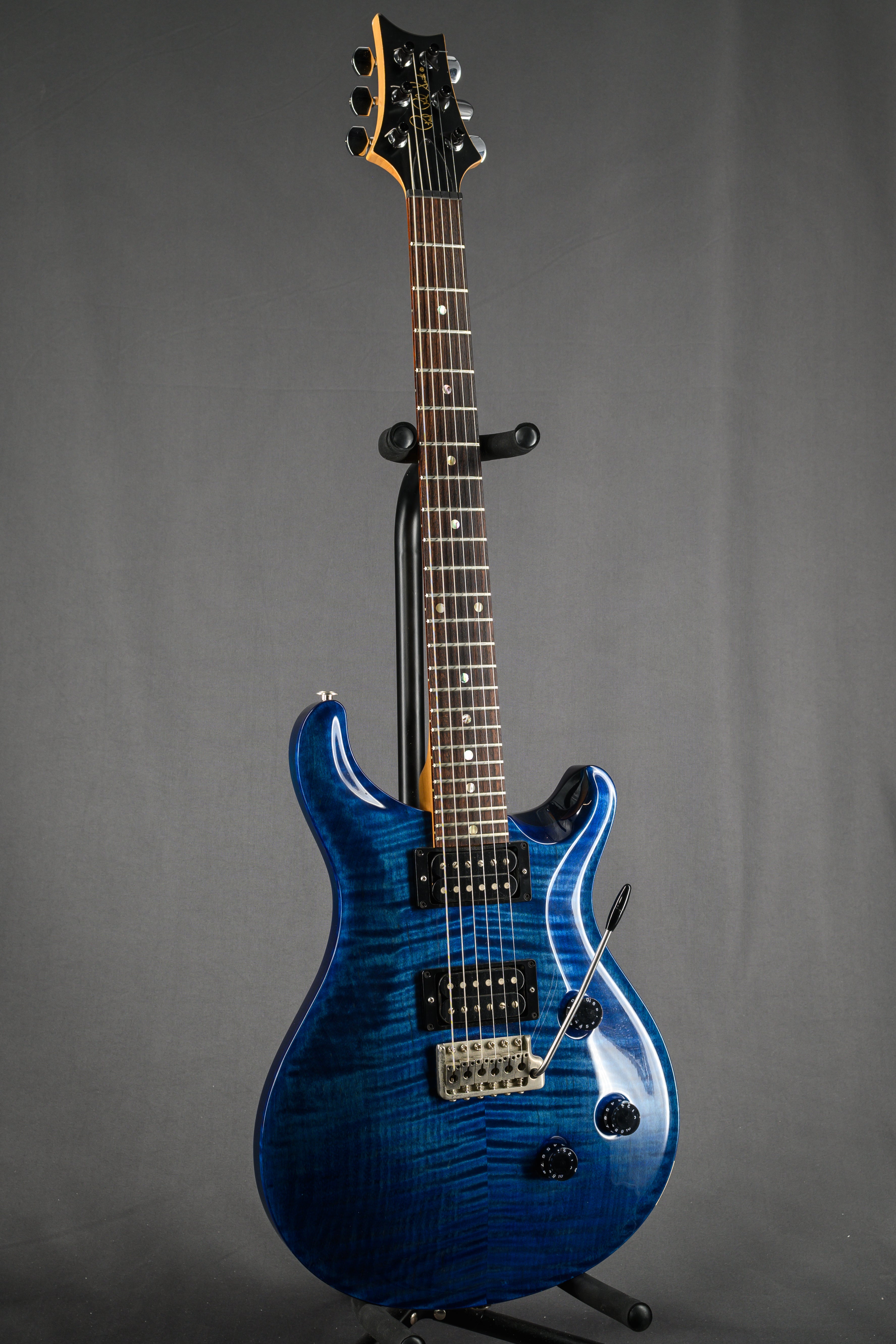 1999 CE24 - Whale Blue