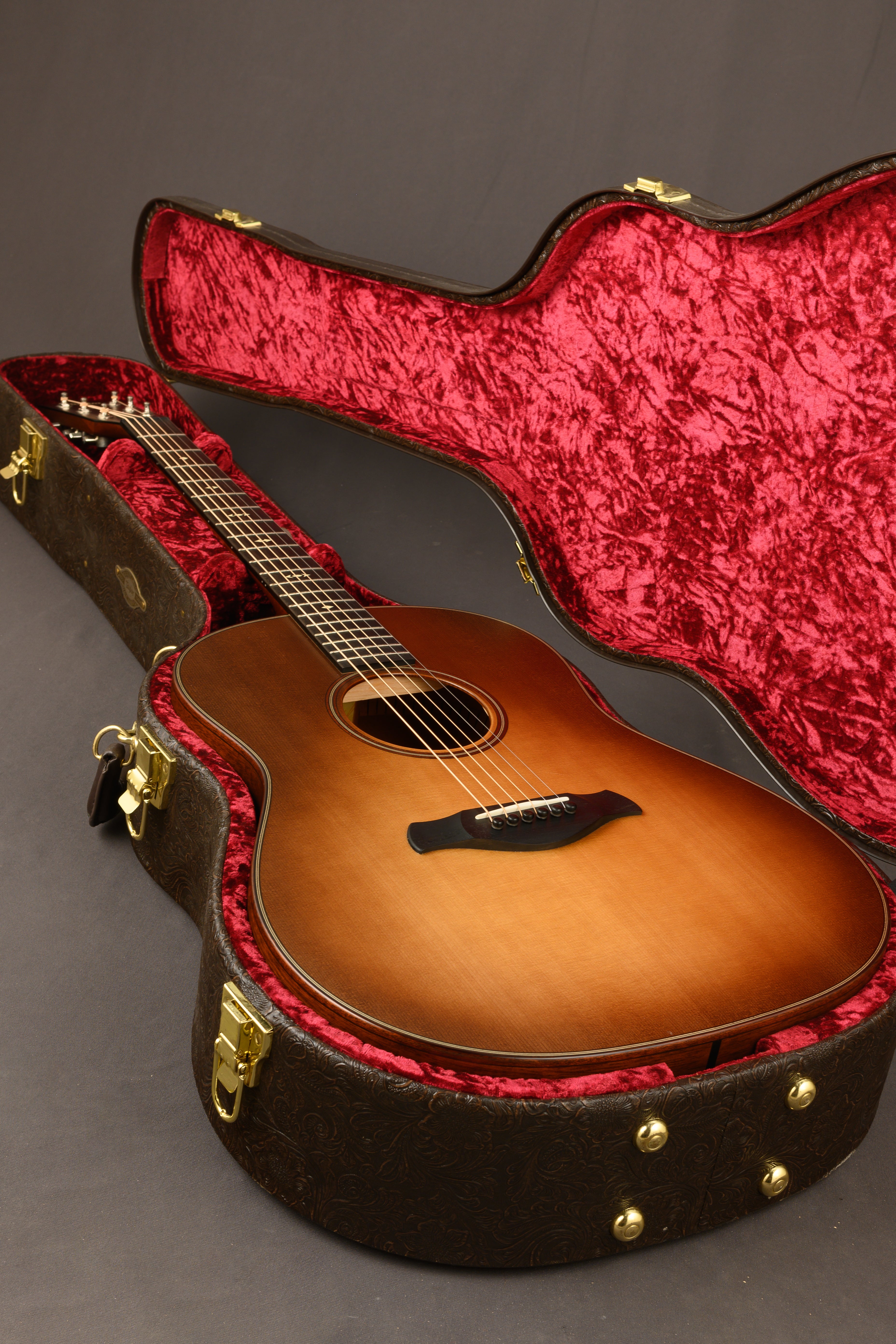 517 Grand Pacific Builder’s Edition - Wild Honey Burst