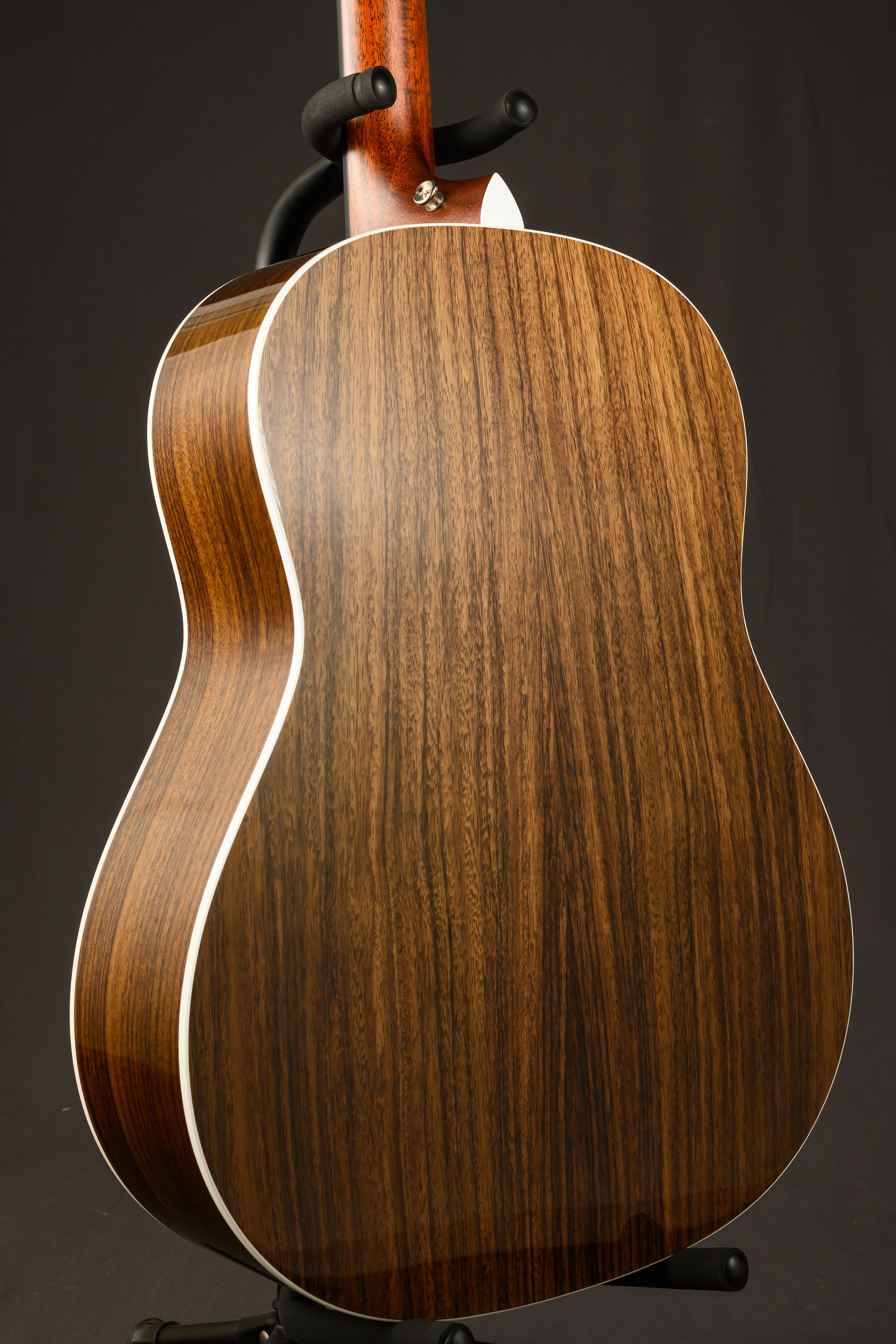 417e-R Grand Pacific Sitka/Rosewood Tobacco