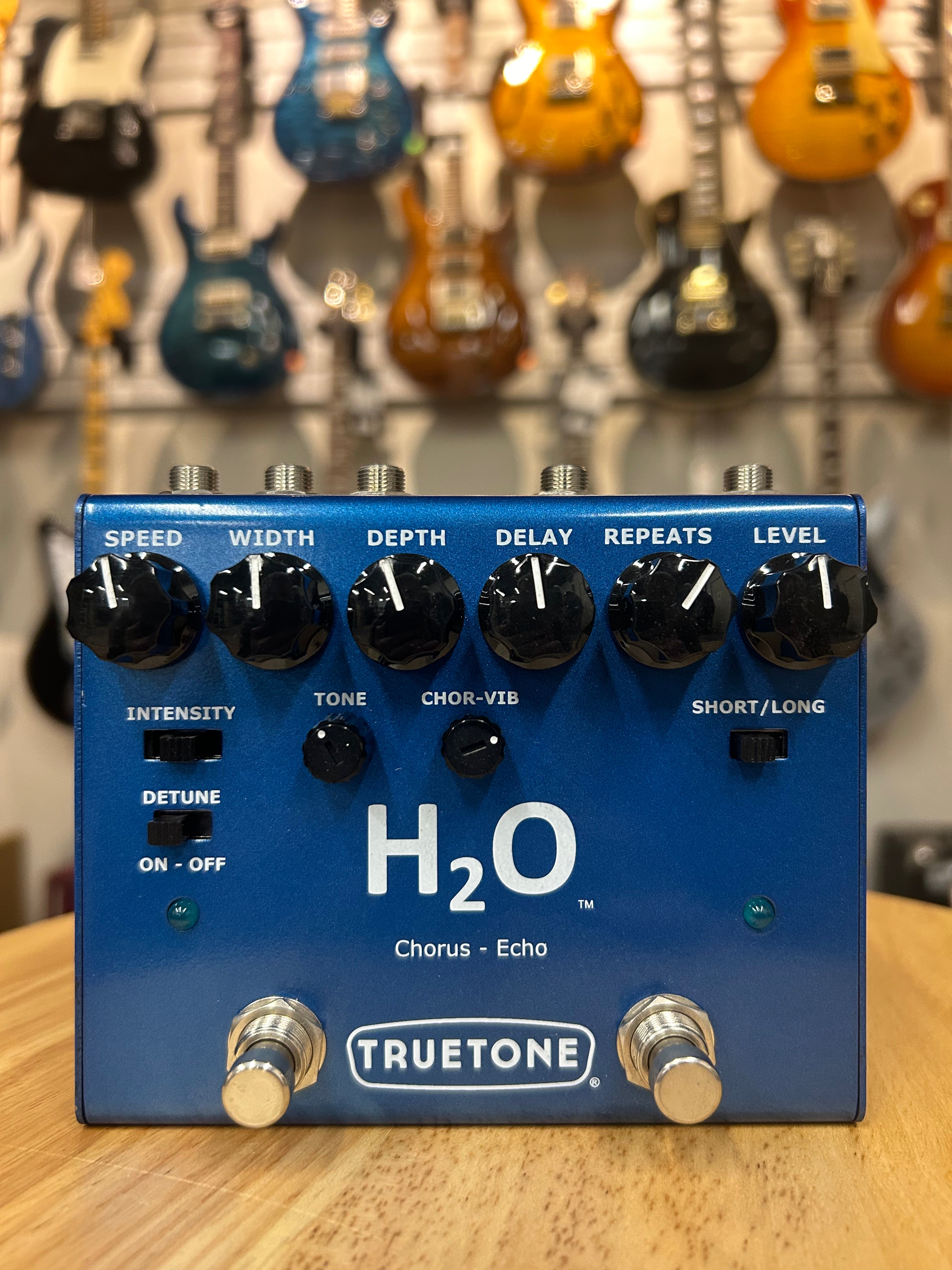 H20 Chorus Echo v3 Guitar Pedal