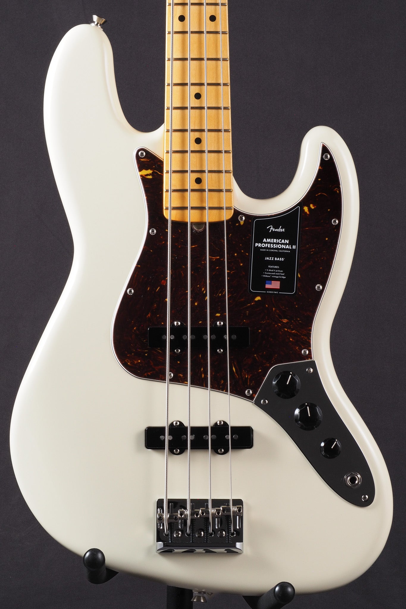 American Professional II Jazz Bass - Olympic White