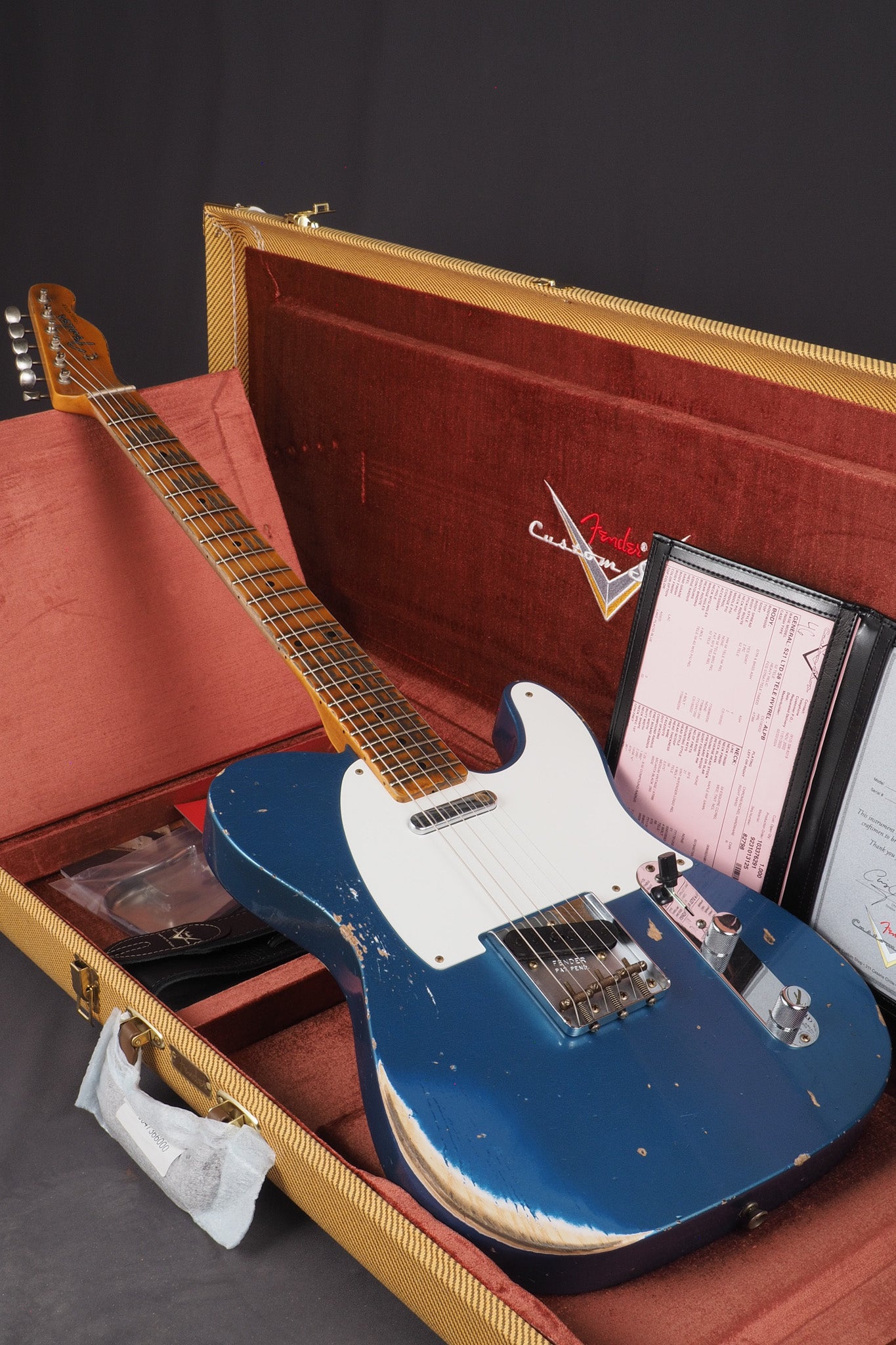 '58 Limited Edition Telecaster Heavy Relic - Lake Placid Blue