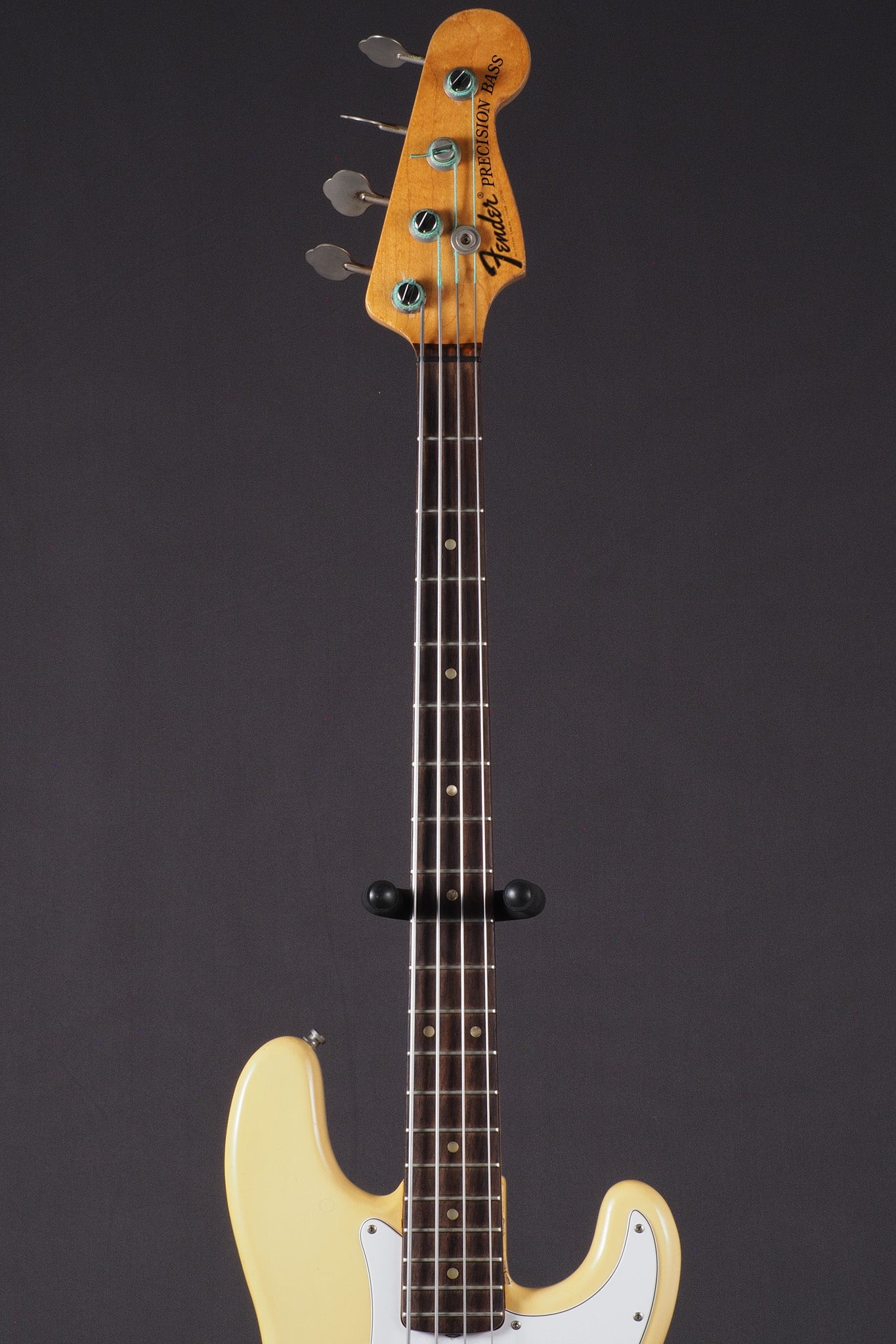 1972 Precision Bass - Cream