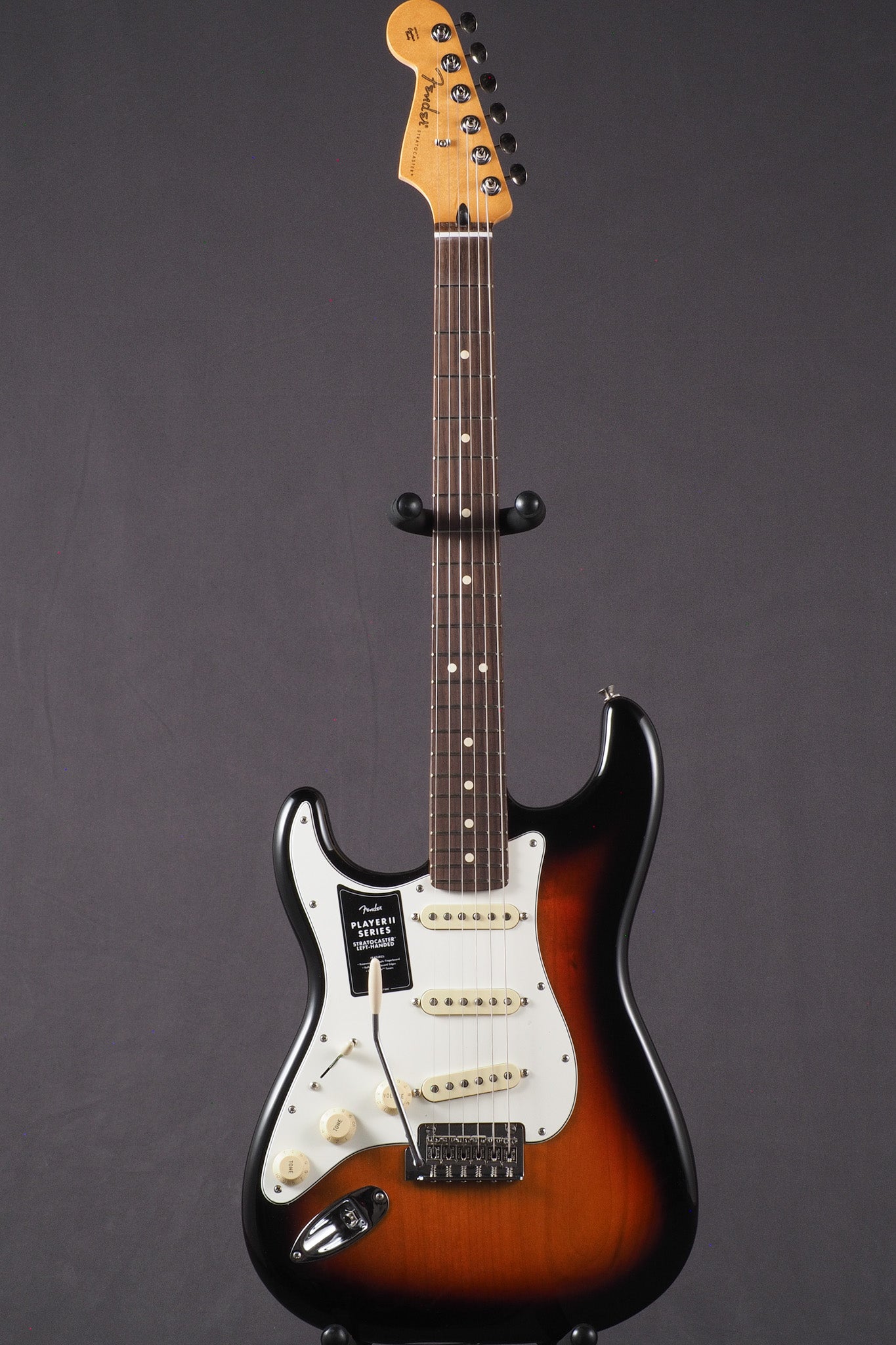 Player II Stratocaster Left Handed - 3 Tone Sunburst