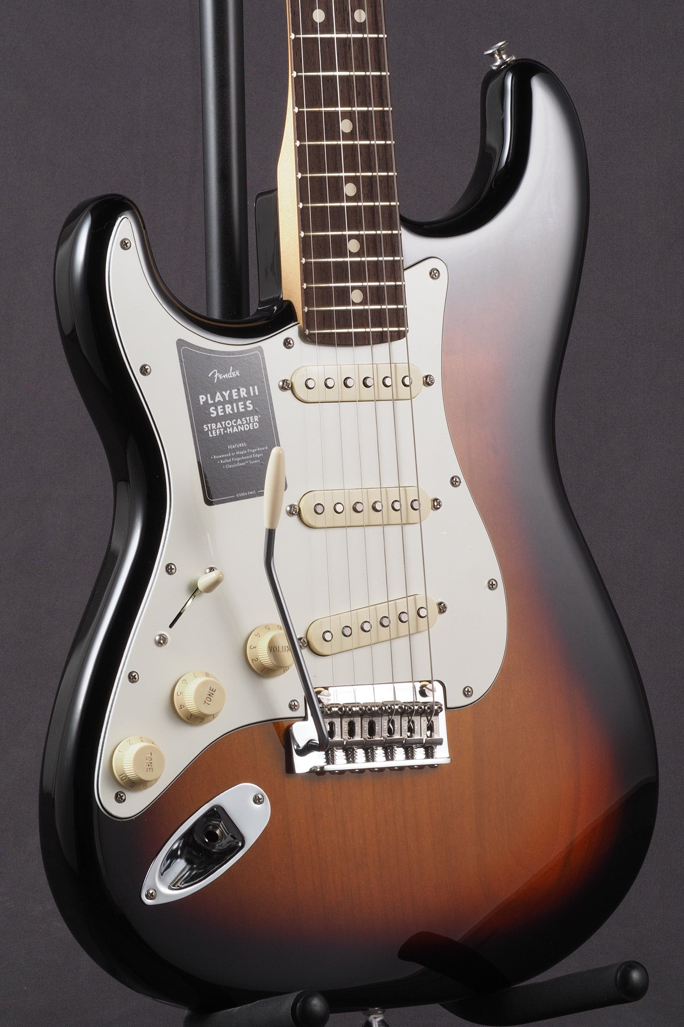 Player II Stratocaster Left Handed - 3 Tone Sunburst