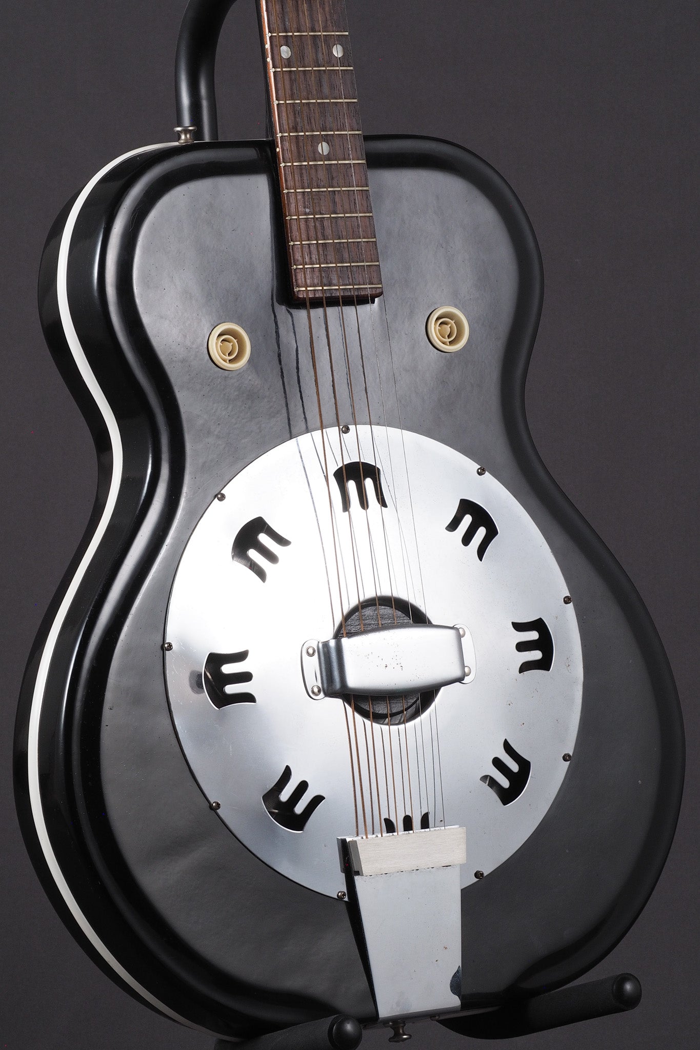 1960 Folkstar - Black