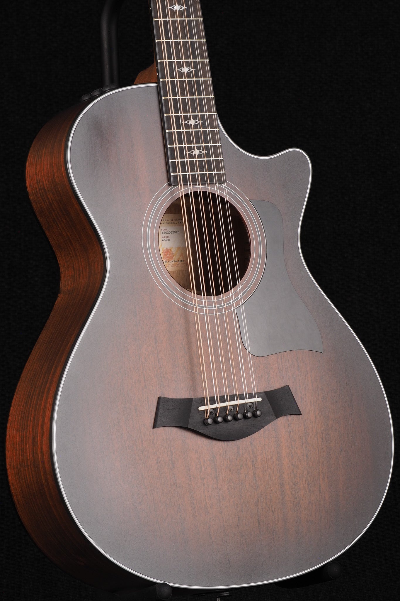 362ce - Bursted Tropical Mahogany