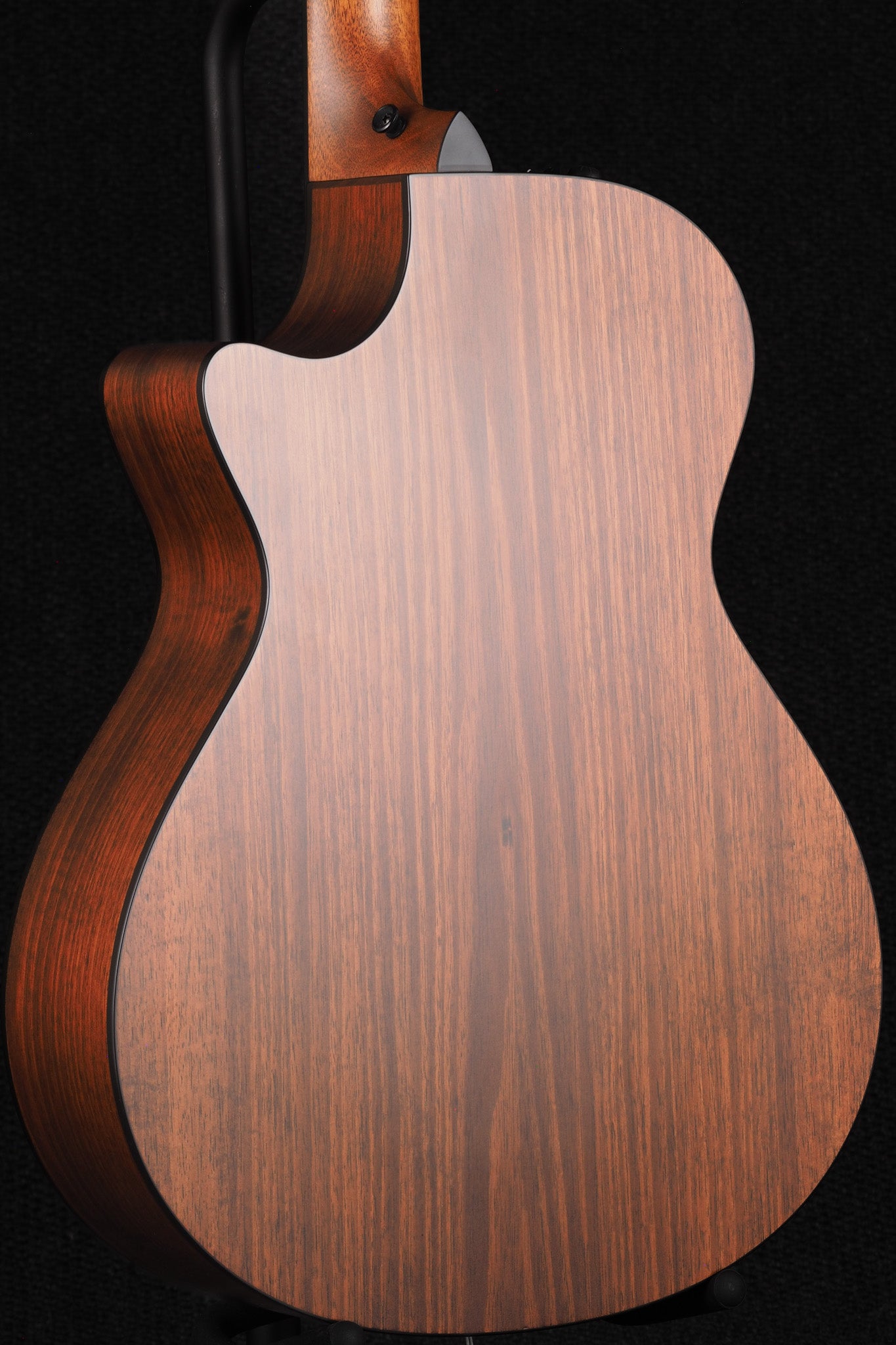 362ce - Bursted Tropical Mahogany