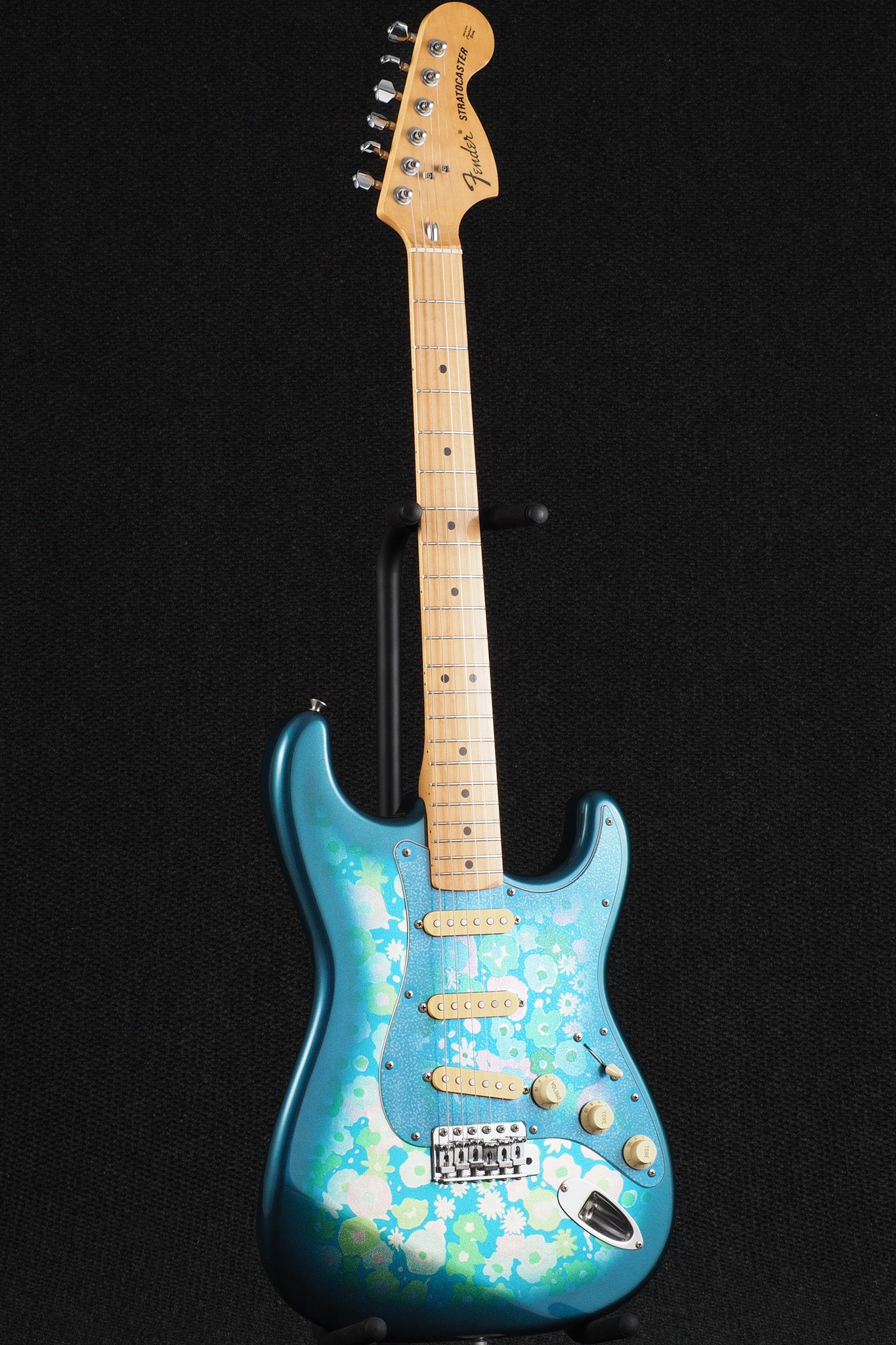 1986 MIJ Stratocaster ST-72 PEX - Blue Floral