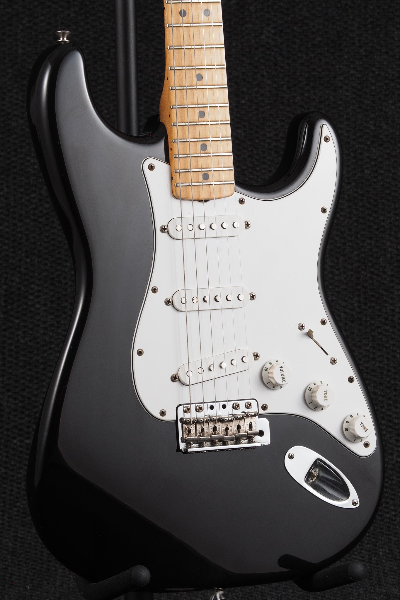 Jimi Hendrix Voodoo Stratocaster - Black