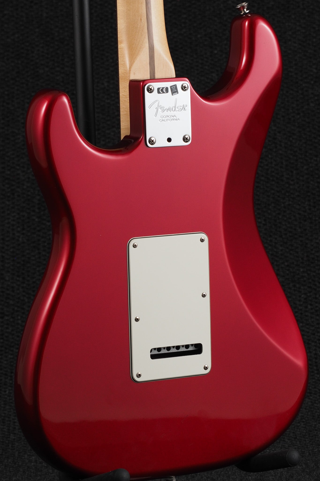 American Professional Stratocaster - Candy Apple Red