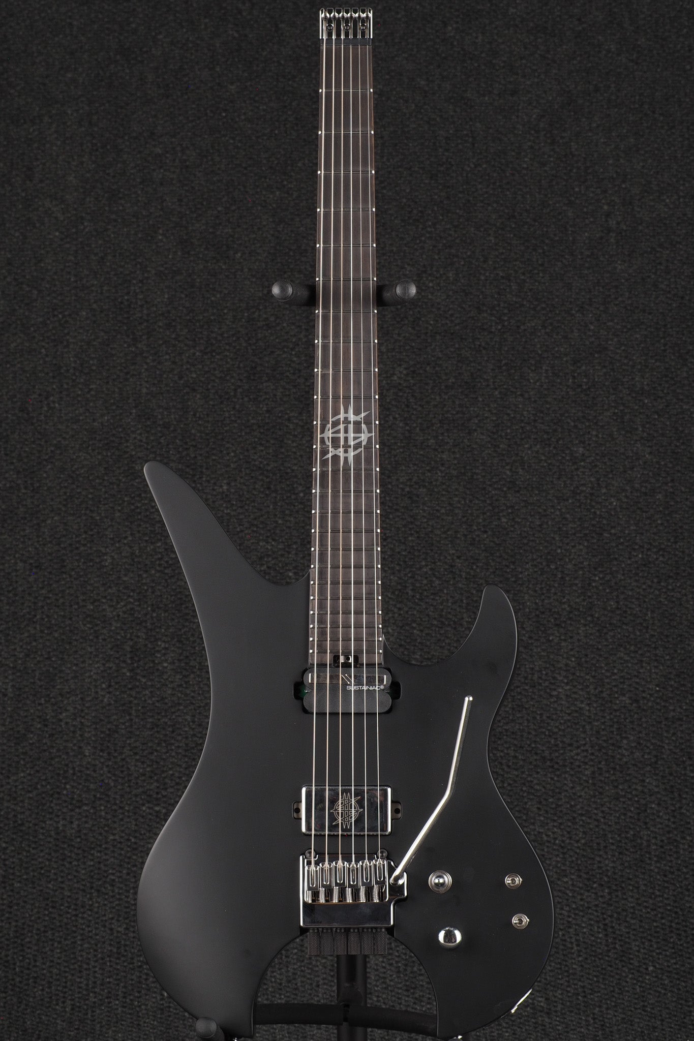 Synyster Gates Custom- 6 TR-S Headless -  Black