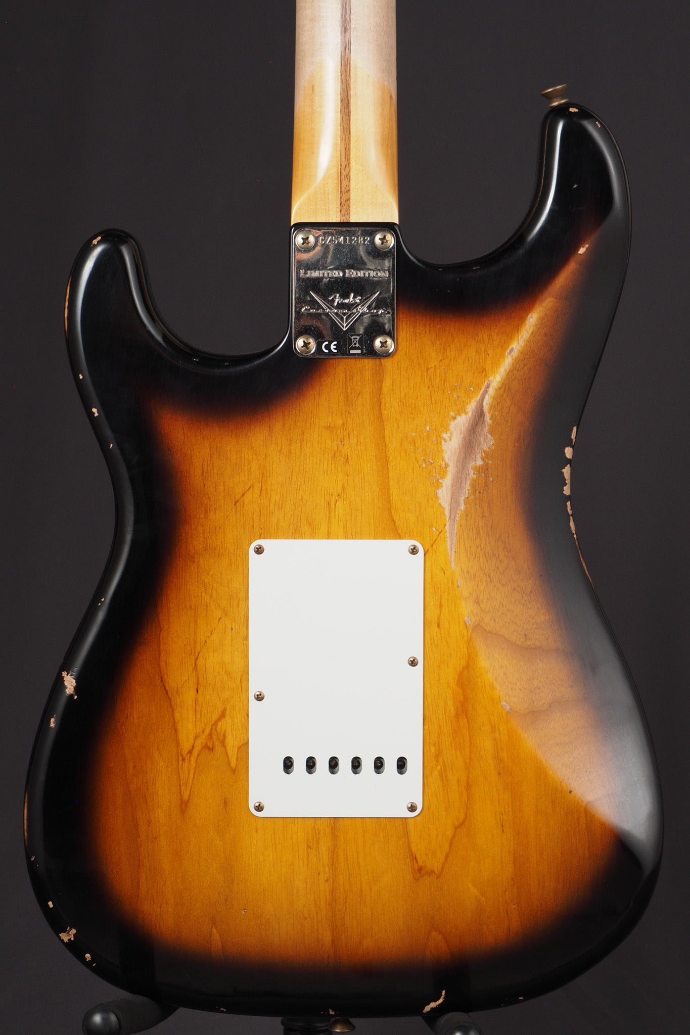 '55 Limited Edition Stratocaster Relic – 2 Tone Sunburst