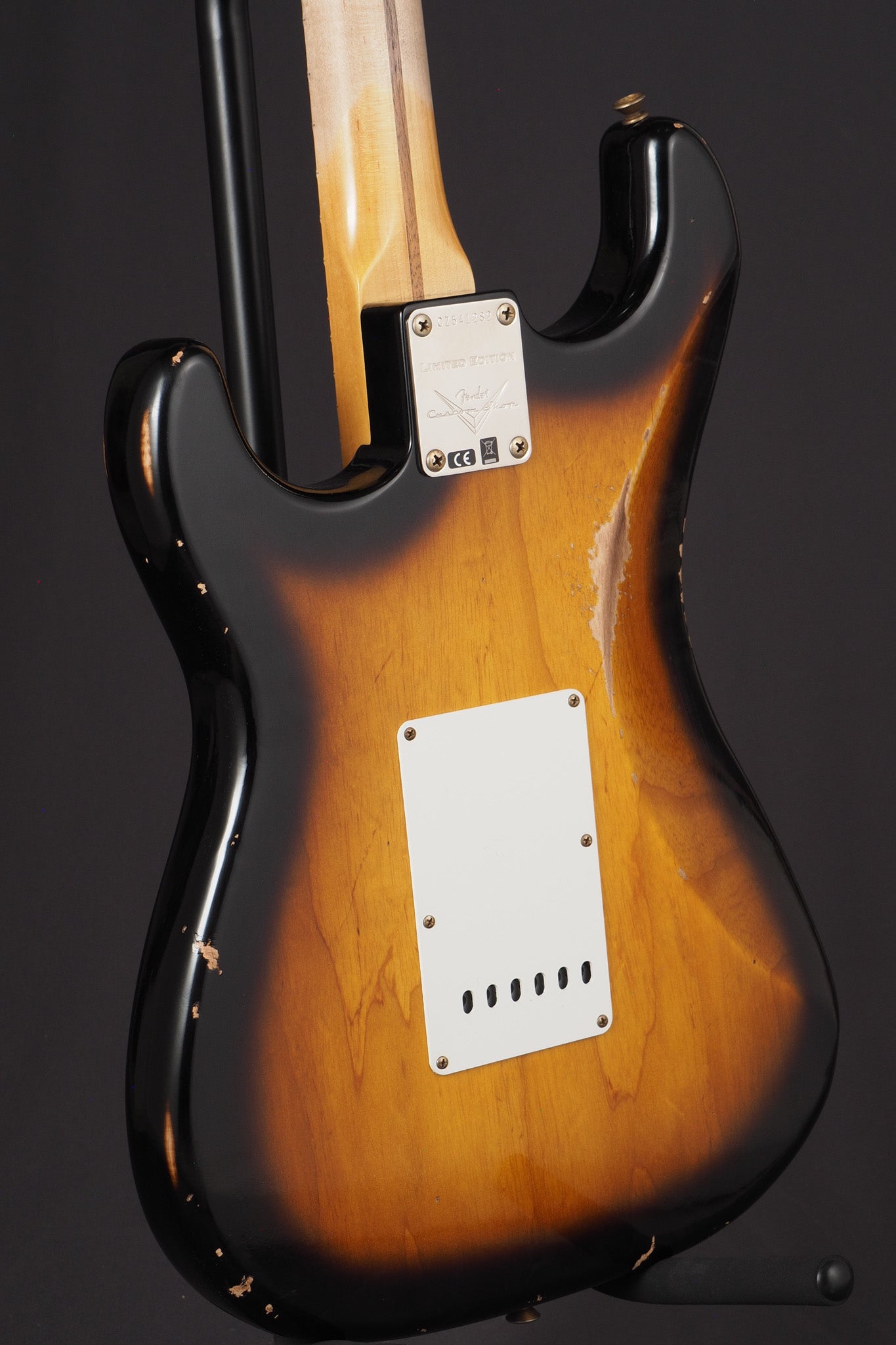 '55 Limited Edition Stratocaster Relic – 2 Tone Sunburst