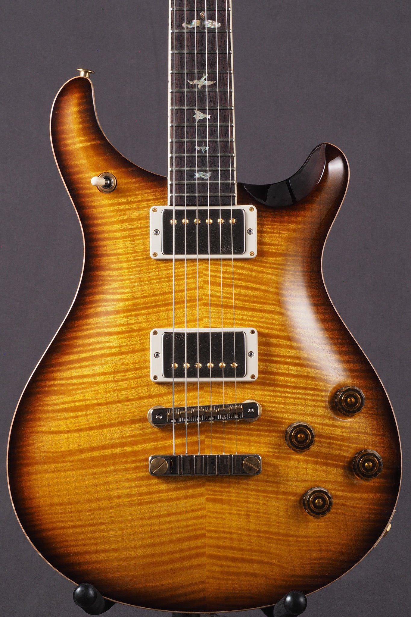 McCarty 594 10 Top - Tobacco Sunburst