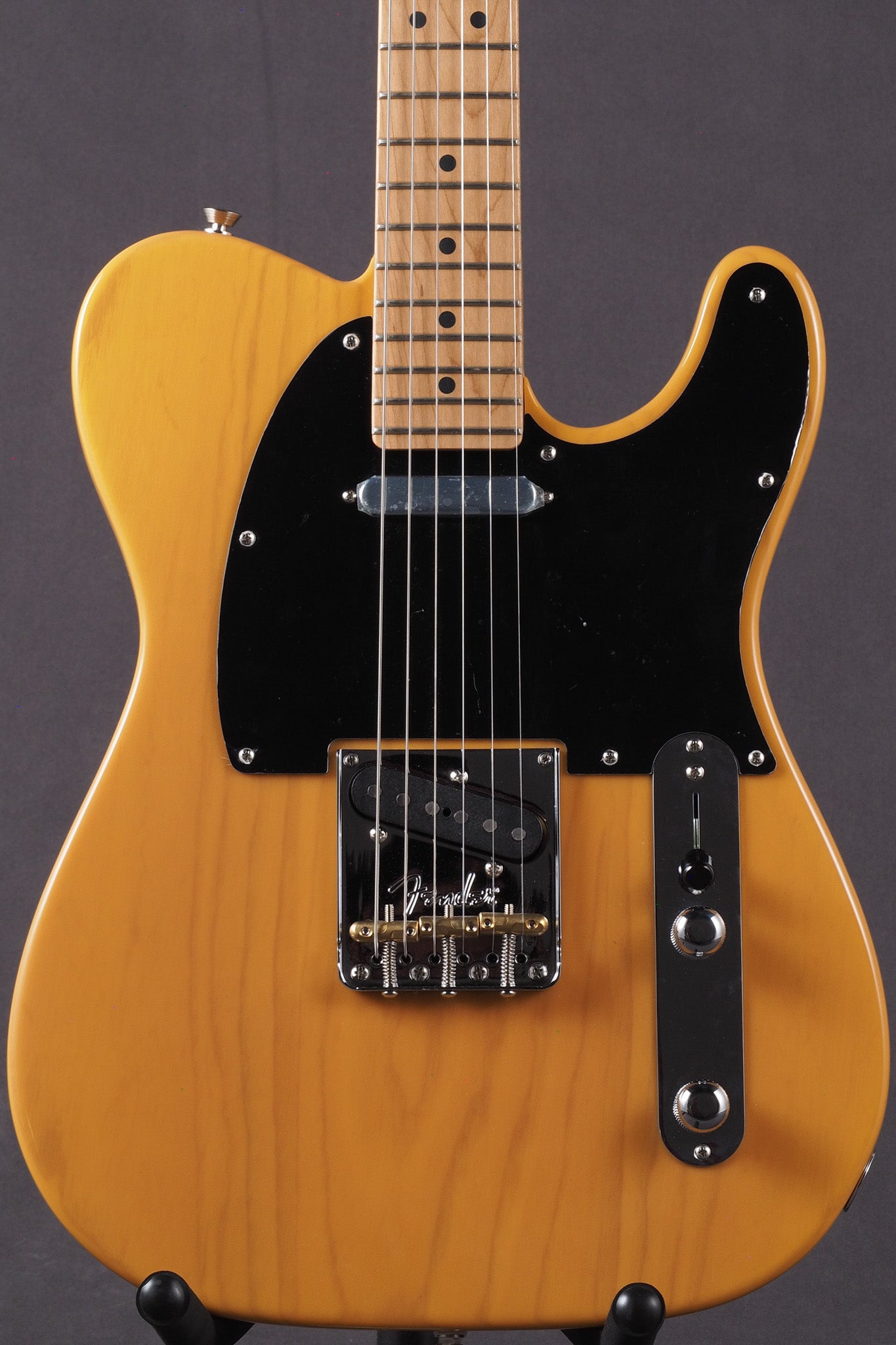 American Pro II Telecaster - Butterscotch Blonde