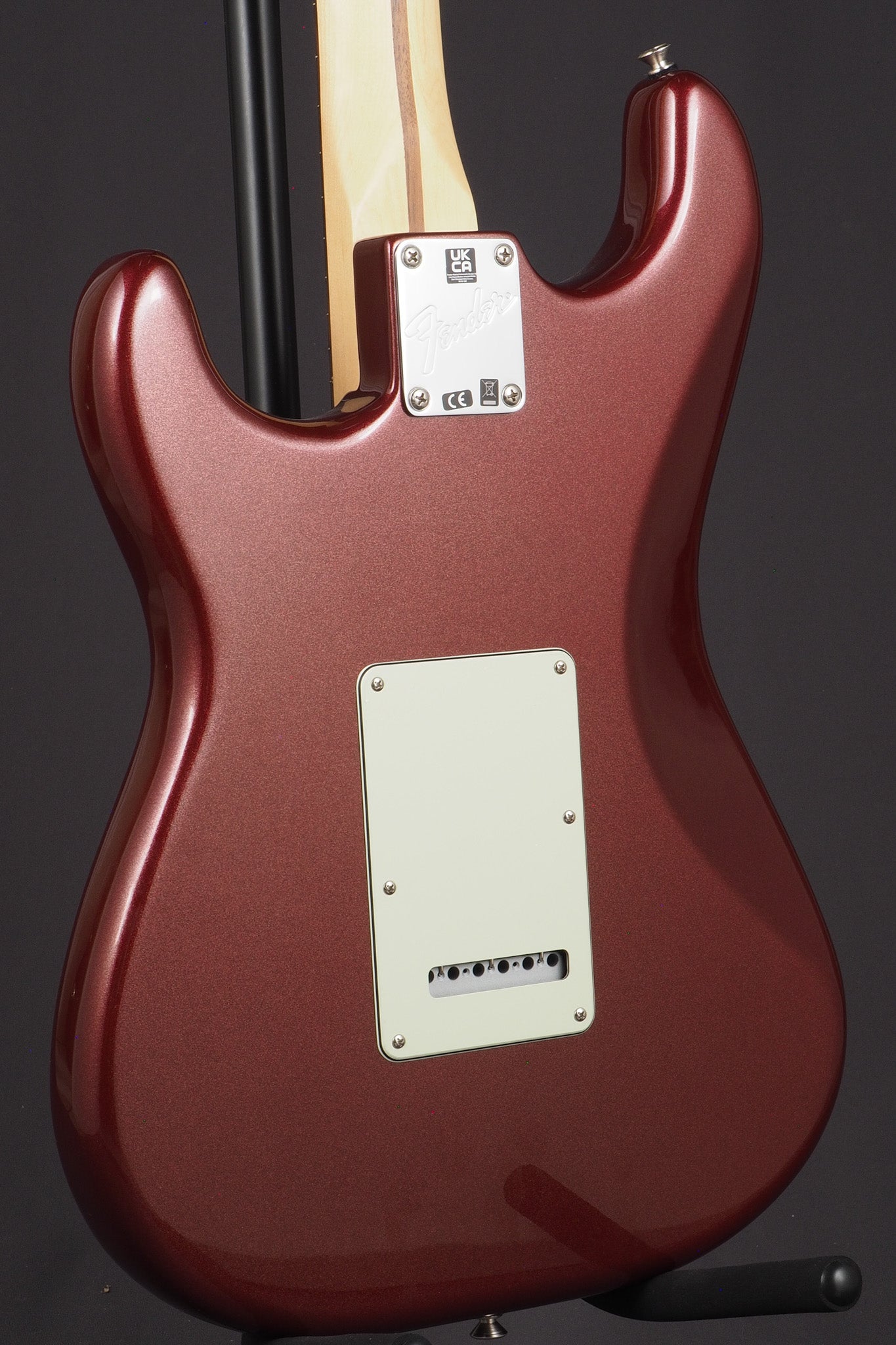 American Performer Stratocaster HSS - Aubergine