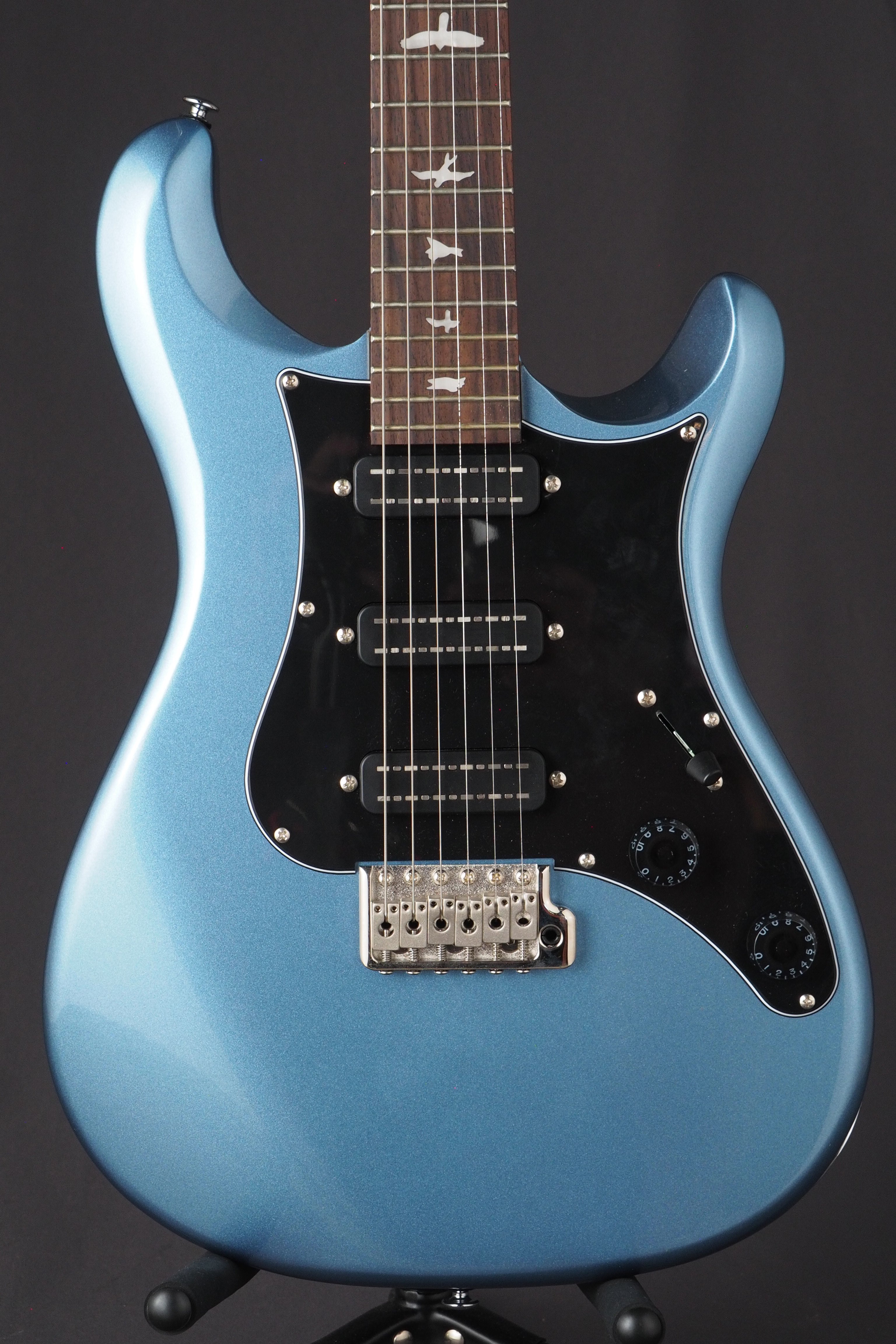 SE NF3 - Ice Blue Metallic