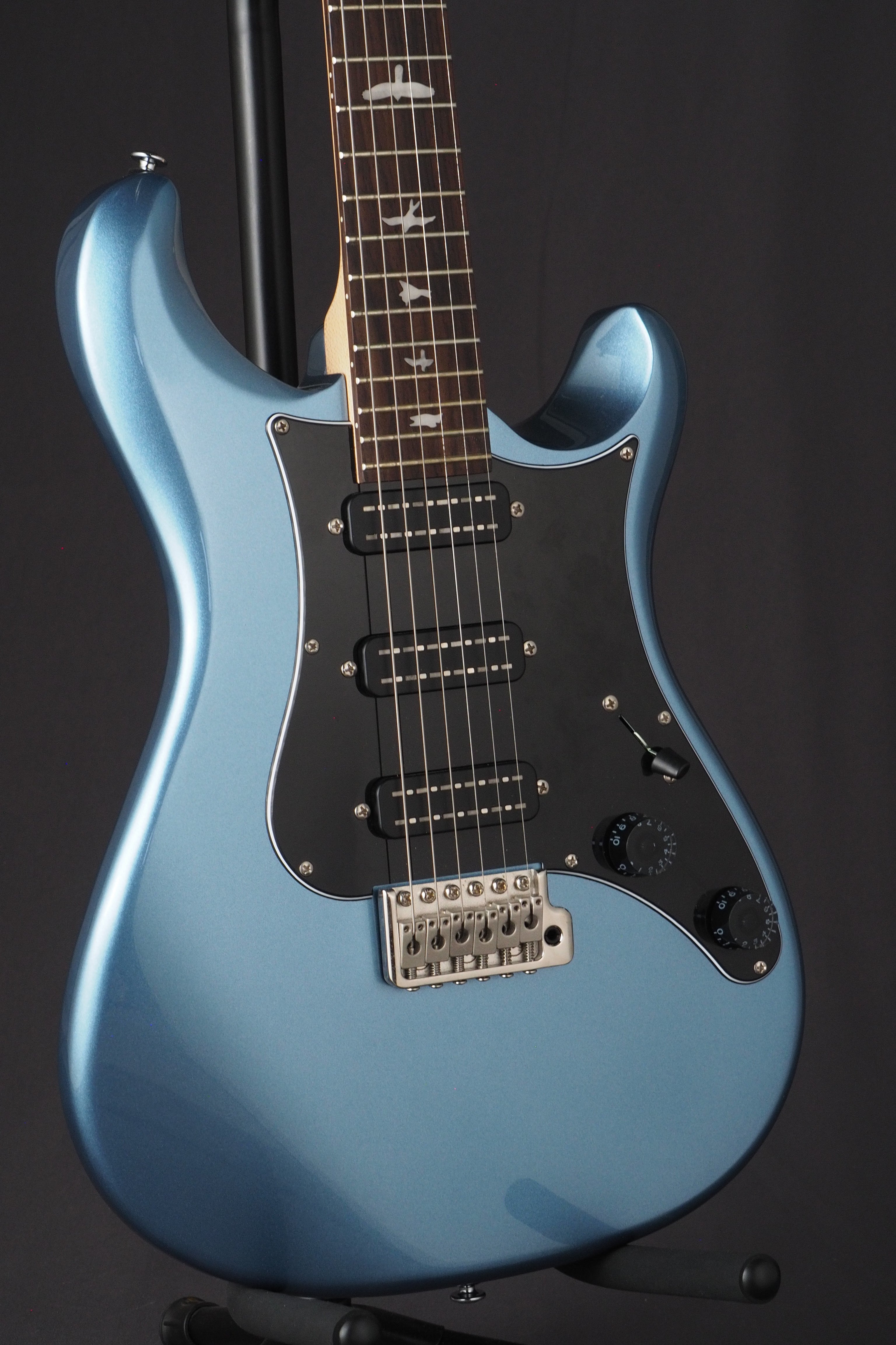 SE NF3 - Ice Blue Metallic